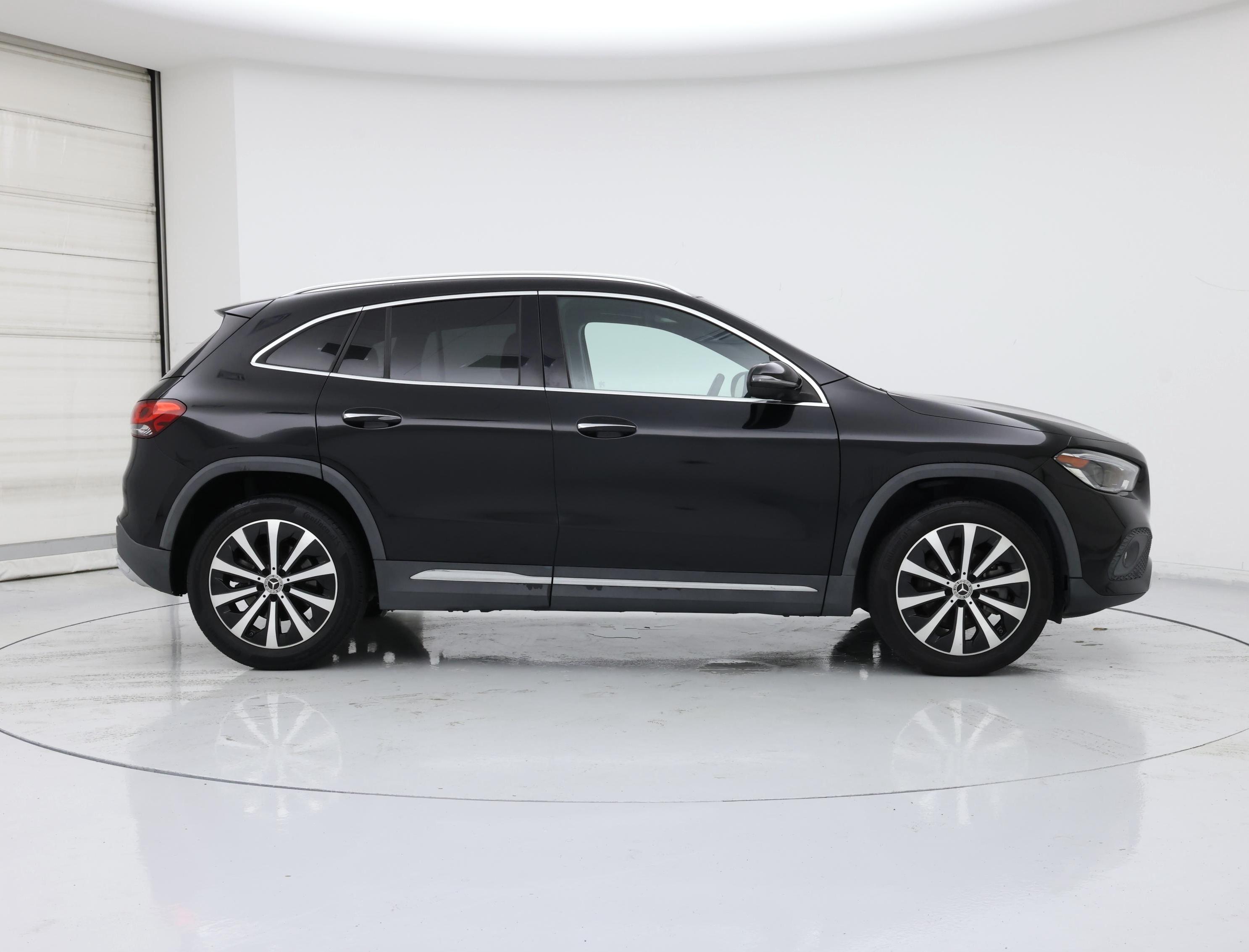 Thumbnail: 2021 Mercedes-Benz GLA - 7