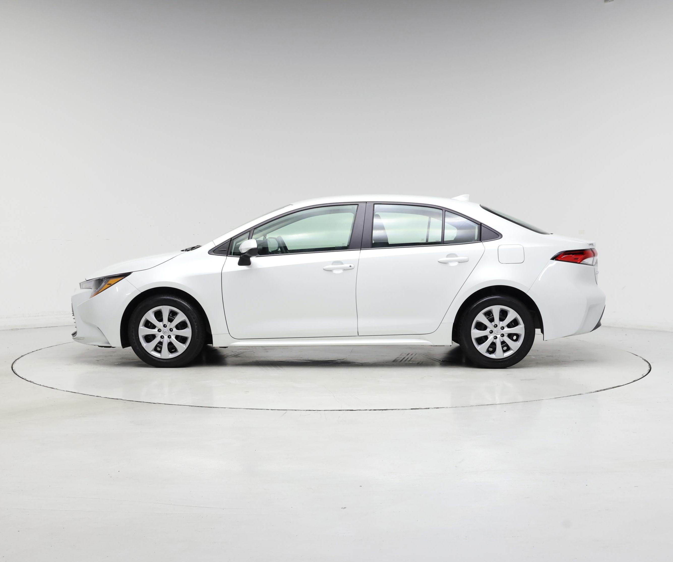 Thumbnail: 2024 Toyota Corolla - 3