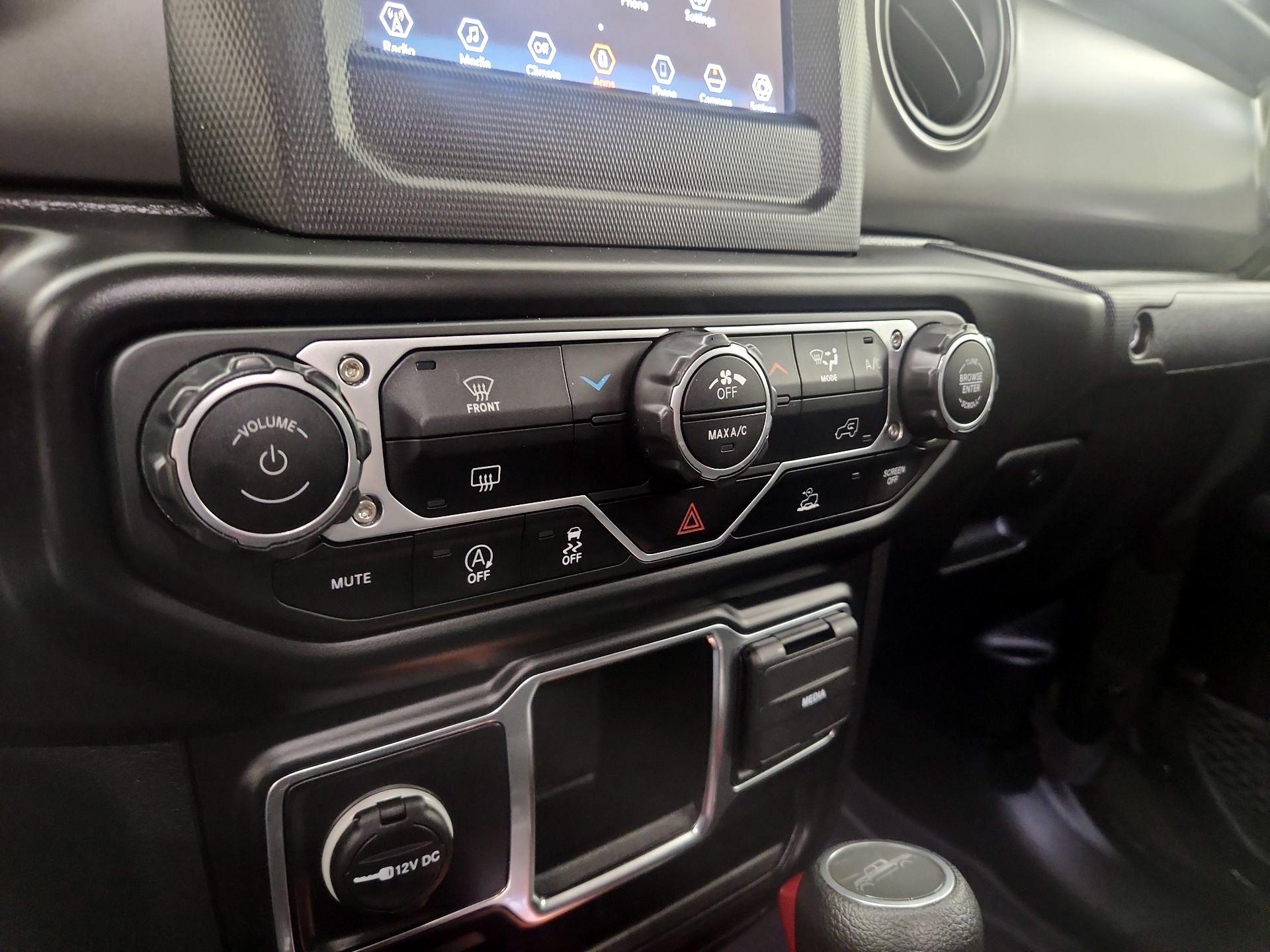 Thumbnail: 2022 Jeep Gladiator - 14