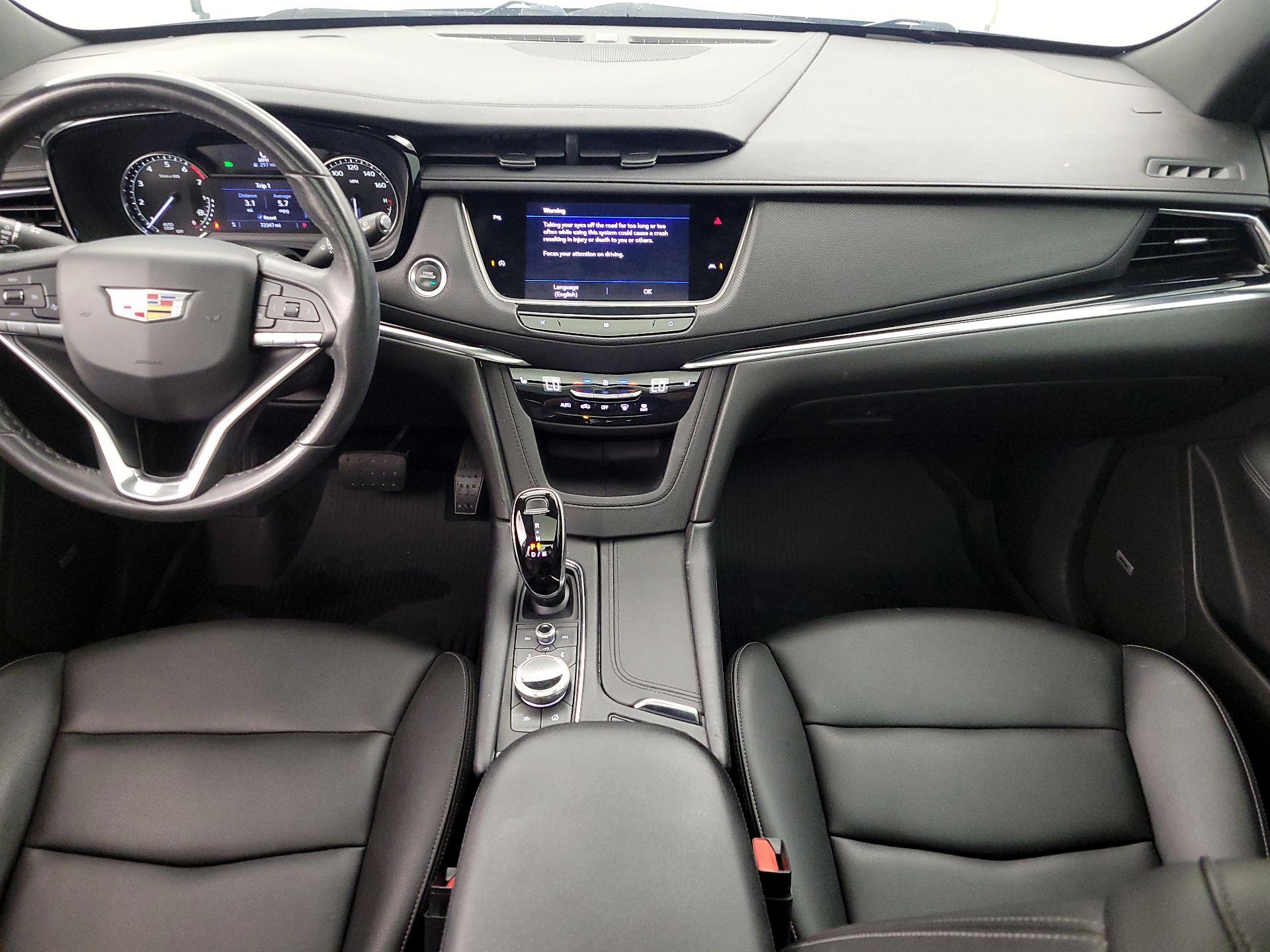 Thumbnail: 2021 Cadillac XT6 - 9