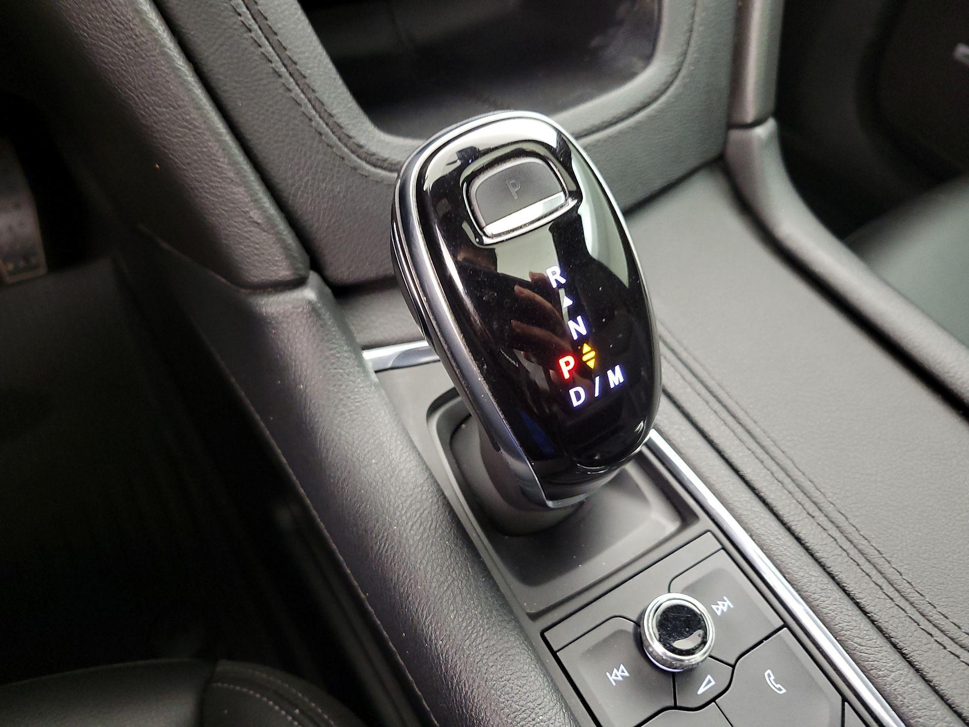 Thumbnail: 2021 Cadillac XT6 - 17