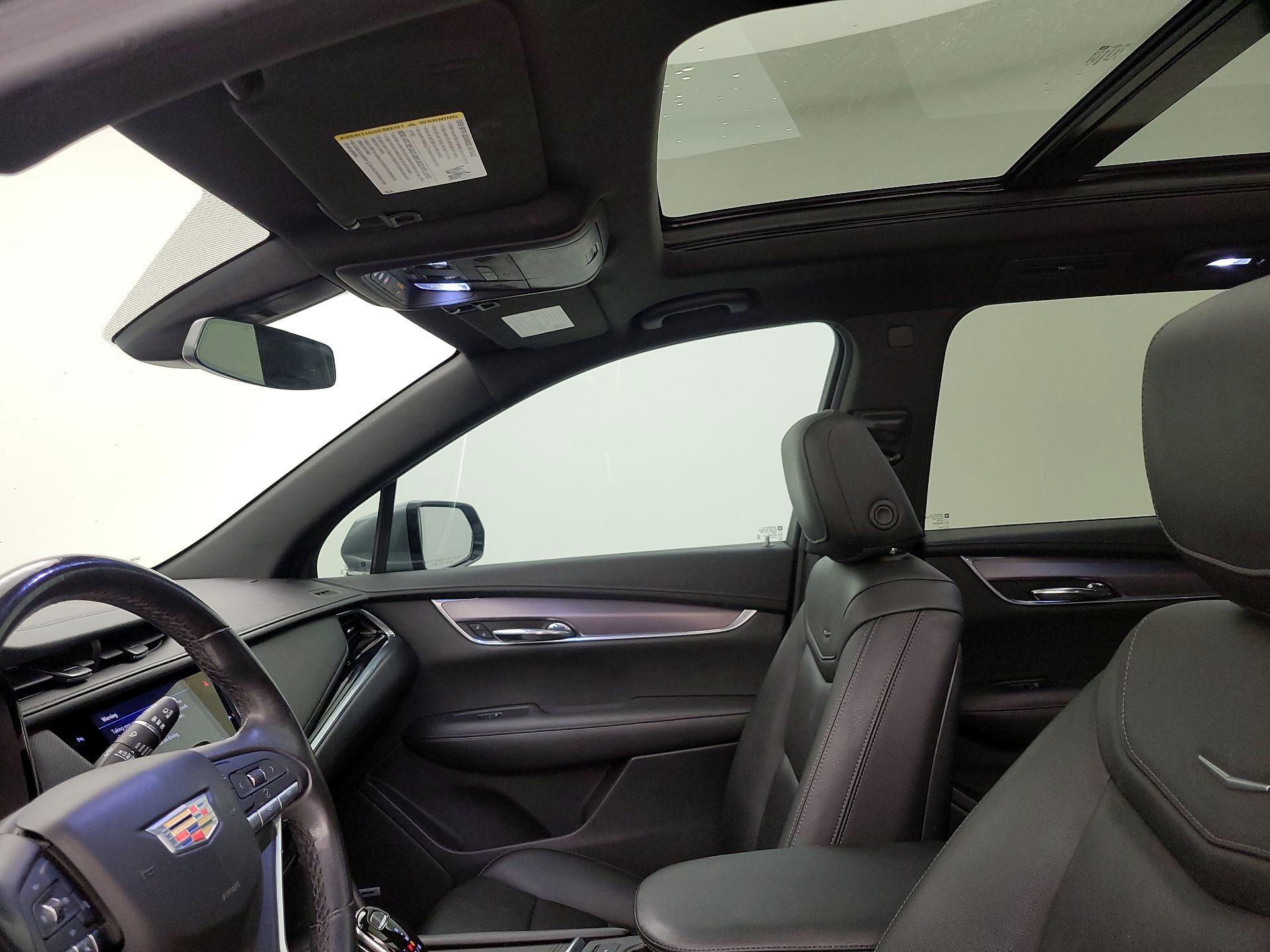 Thumbnail: 2021 Cadillac XT6 - 19