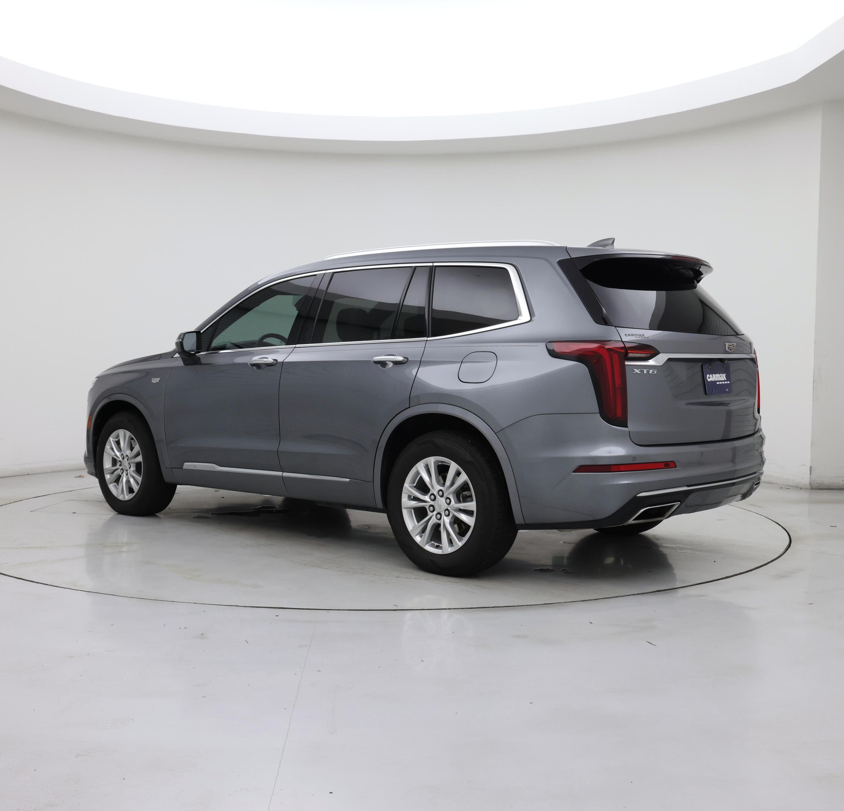 Thumbnail: 2021 Cadillac XT6 - 4