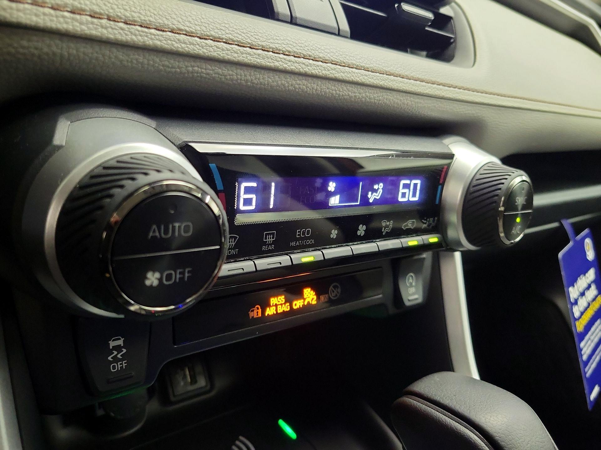 Thumbnail: 2024 Toyota RAV4 - 17