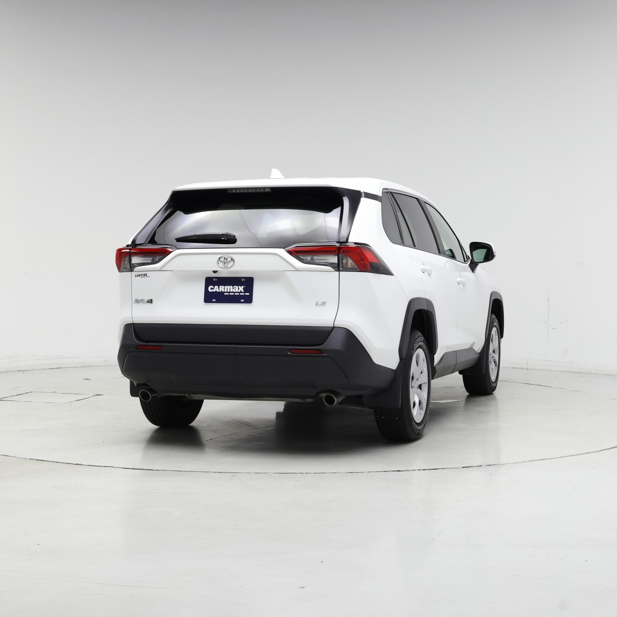 Thumbnail: 2024 Toyota RAV4 - 8