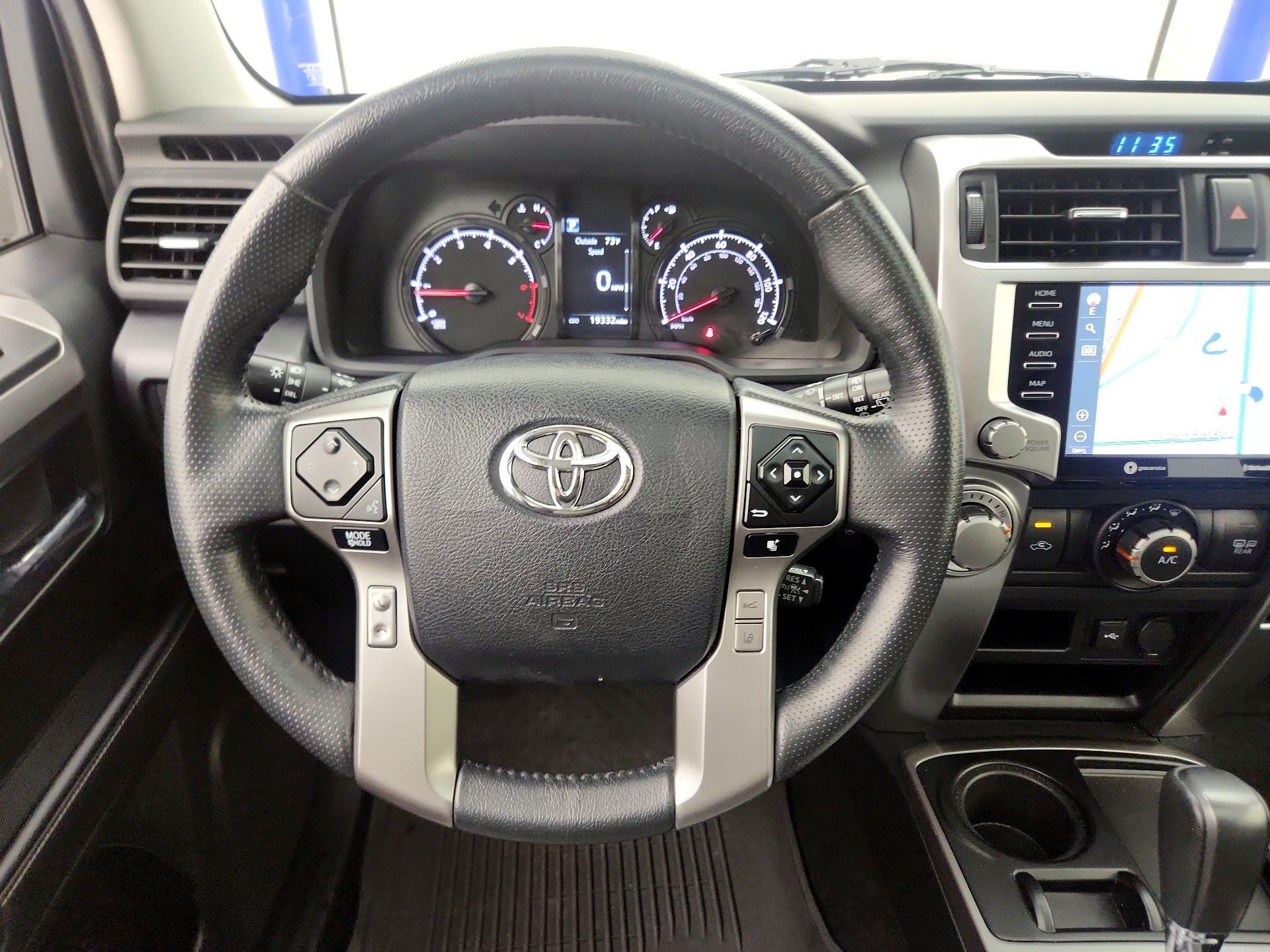 Thumbnail: 2024 Toyota 4Runner - 10