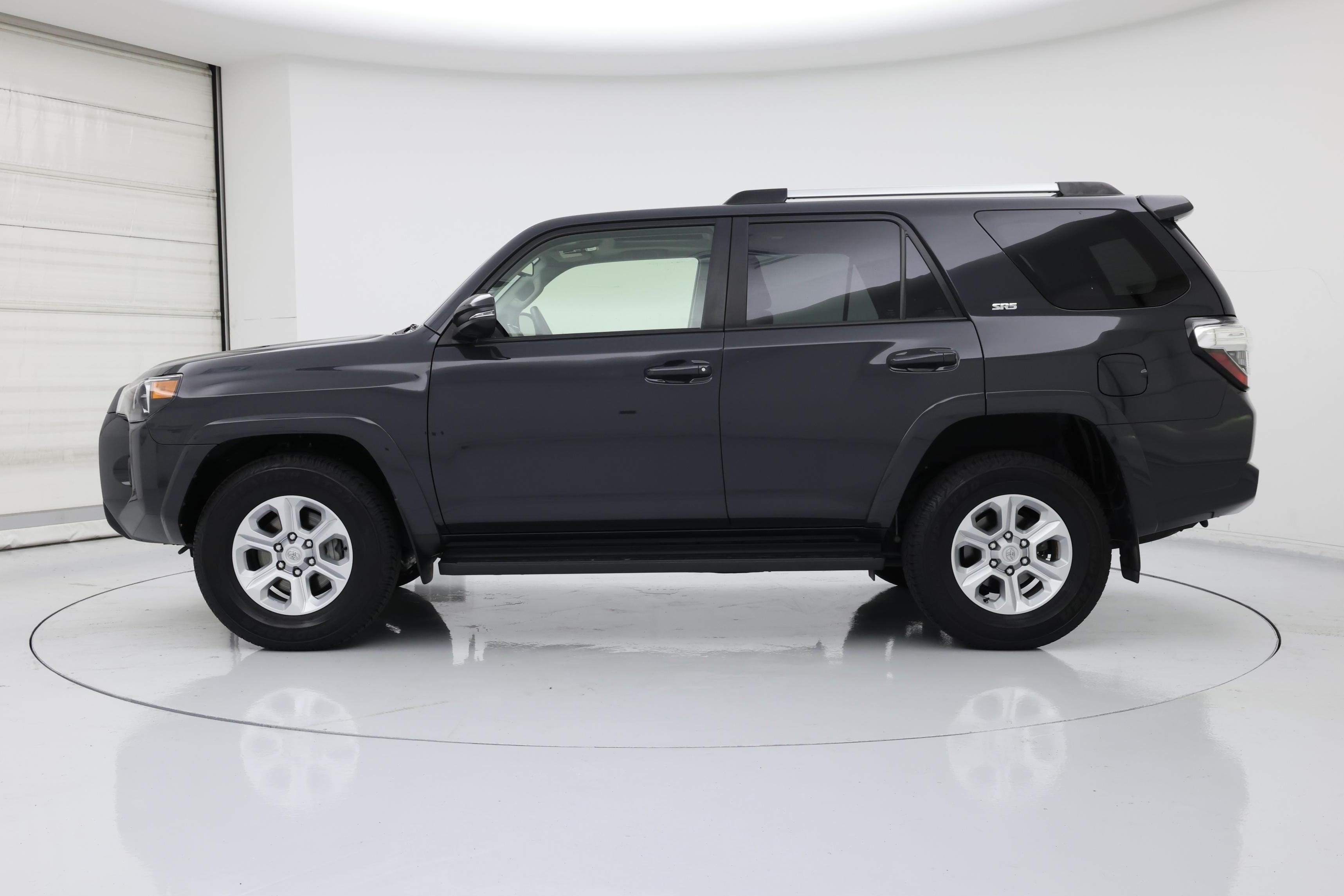 Thumbnail: 2024 Toyota 4Runner - 3