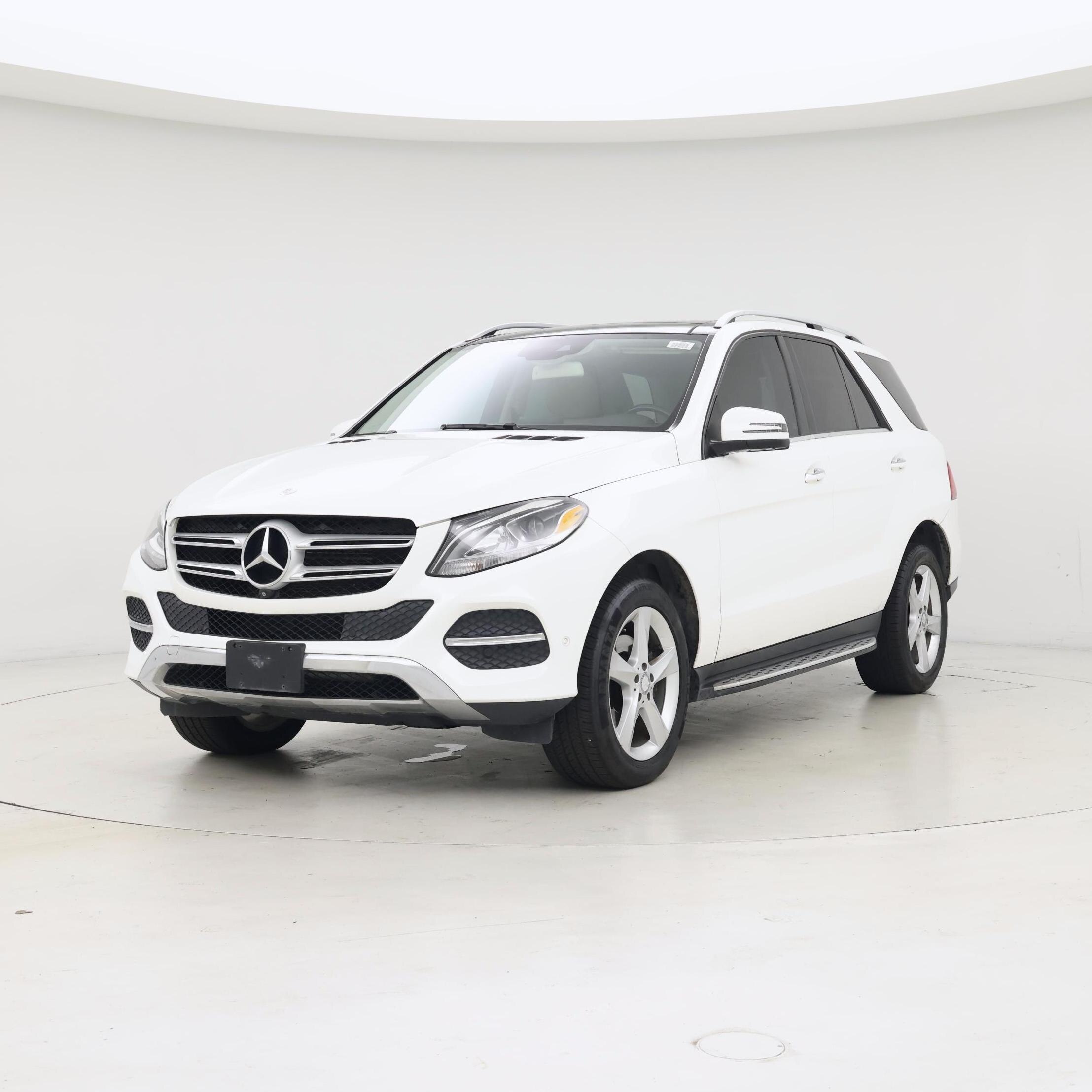 Thumbnail: 2017 Mercedes-Benz GLE - 4