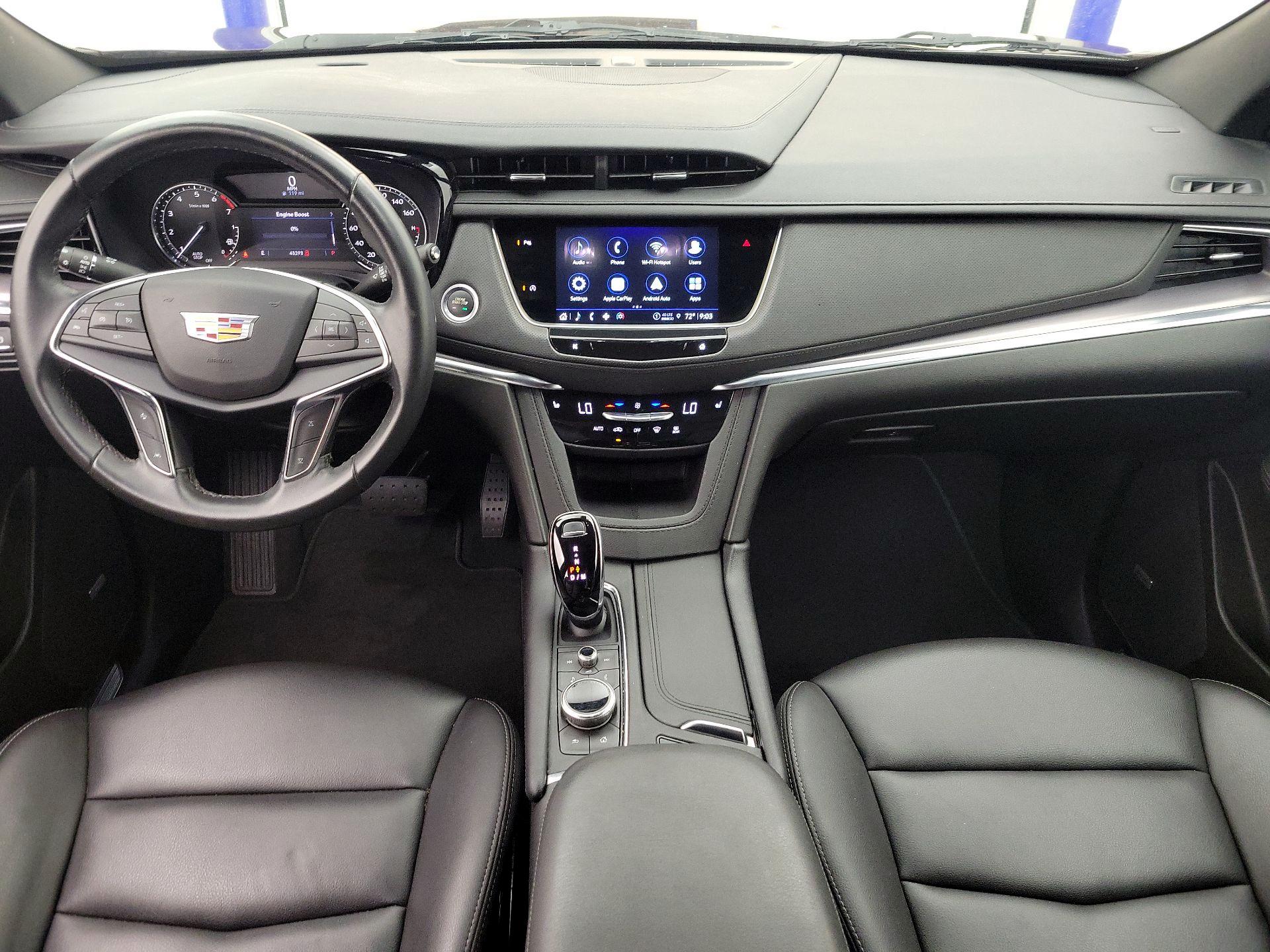 Thumbnail: 2023 Cadillac XT5 - 9