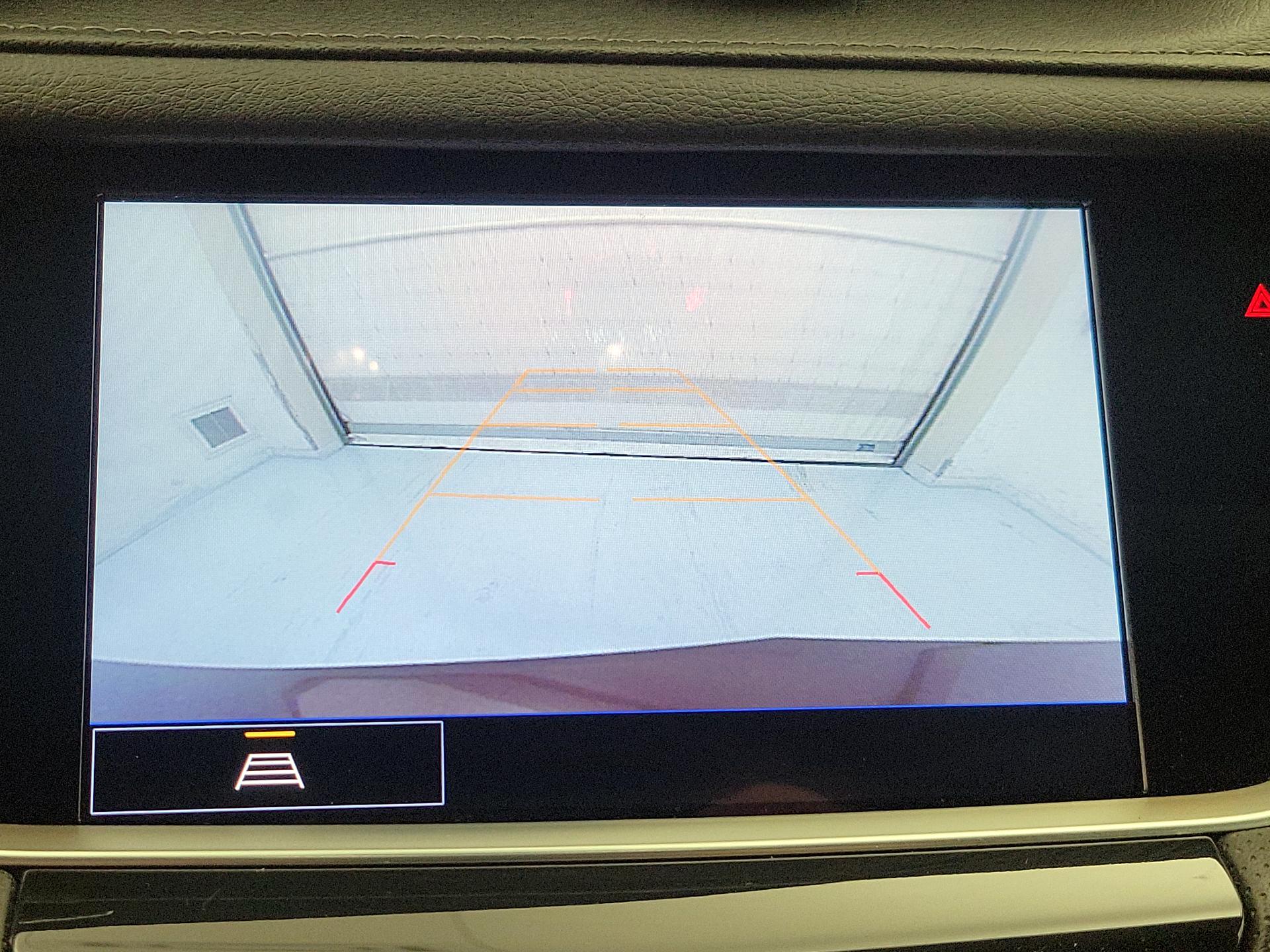 Thumbnail: 2023 Cadillac XT5 - 14
