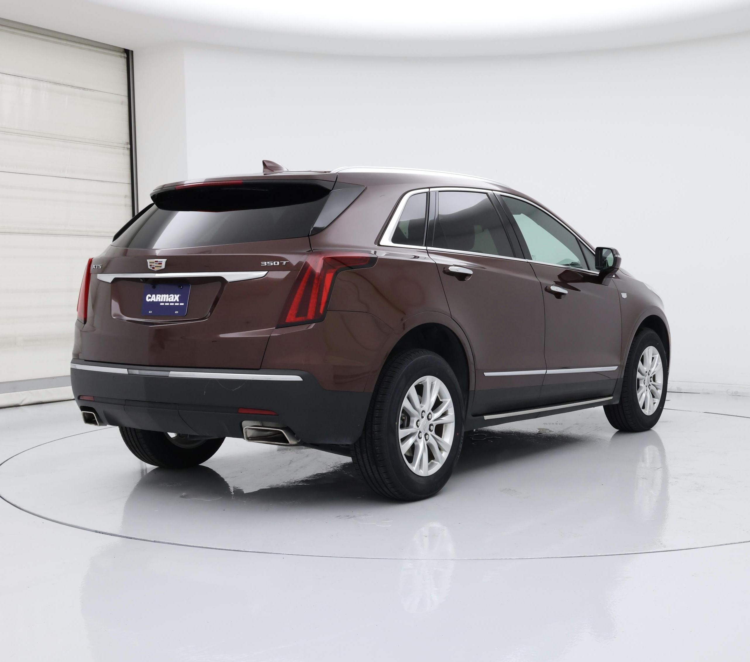 Thumbnail: 2023 Cadillac XT5 - 8