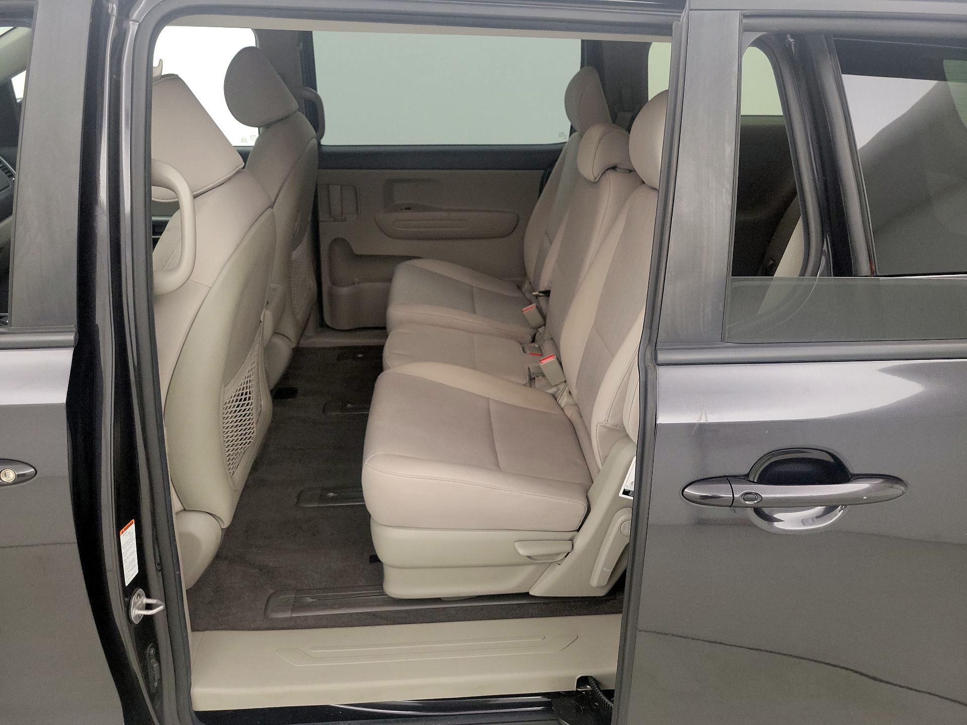 Thumbnail: 2021 Kia Sedona - 19