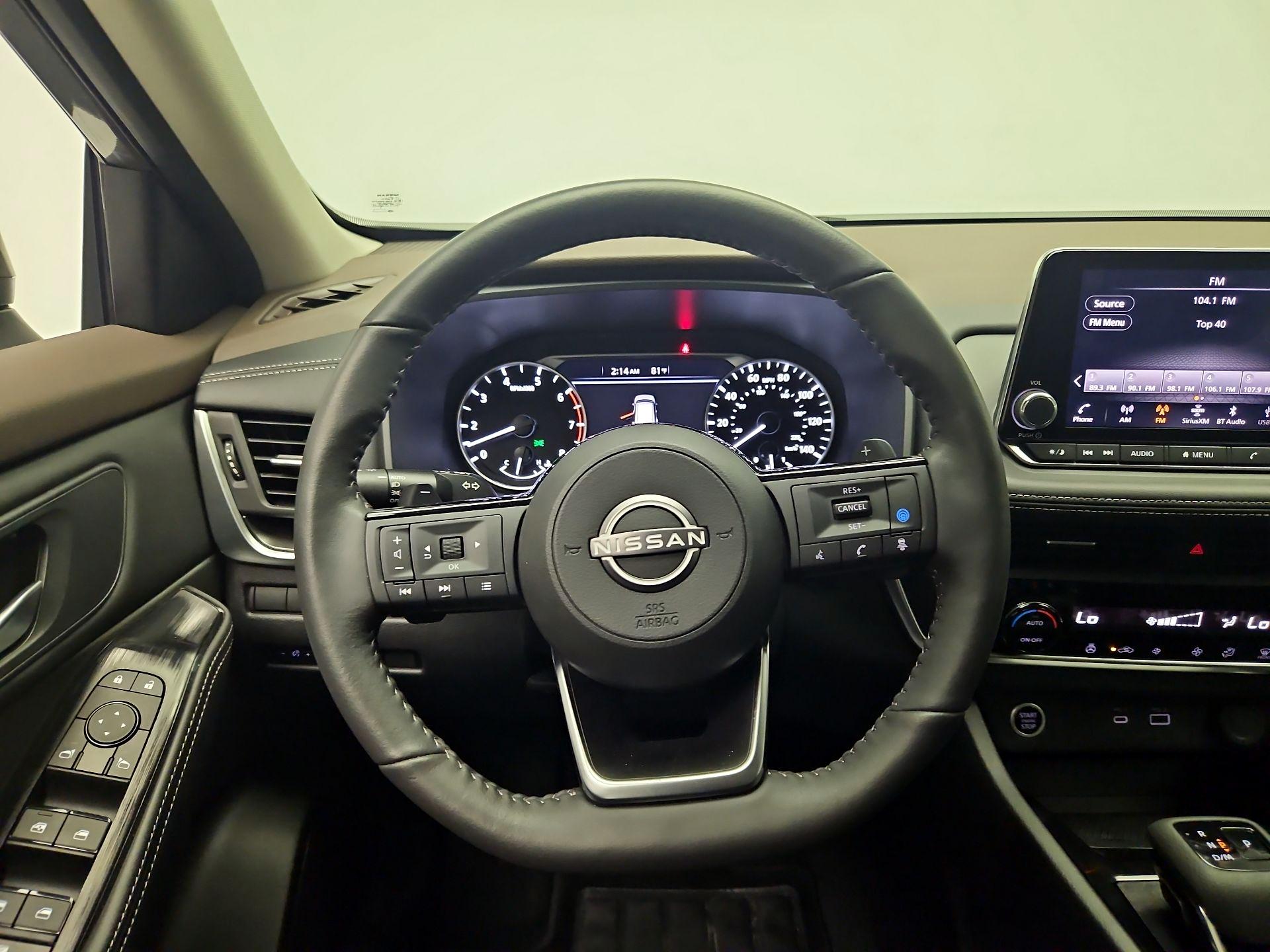 Thumbnail: 2023 Nissan Rogue - 10