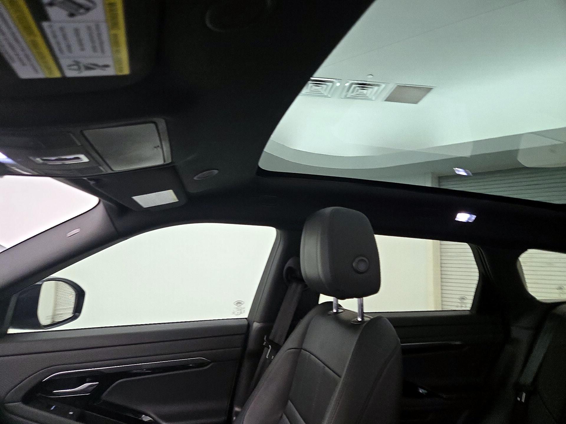 Thumbnail: 2021 Land Rover Range Rover Evoque - 20