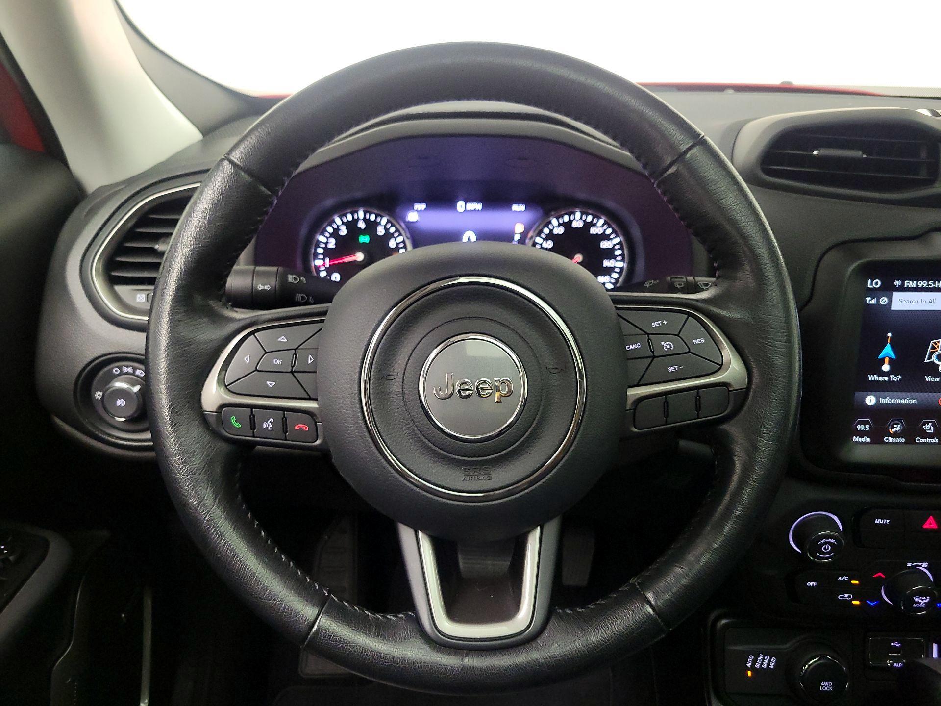Thumbnail: 2021 Jeep Renegade - 10