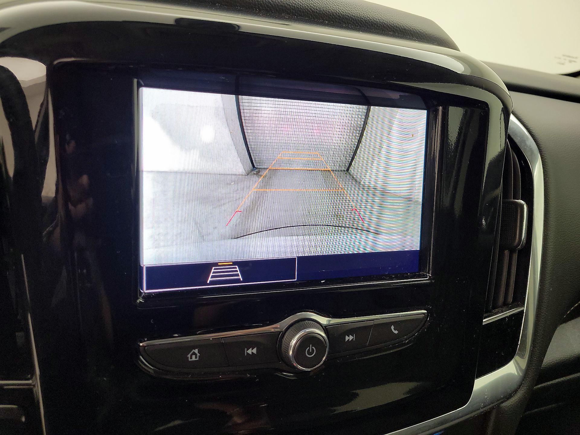 Thumbnail: 2021 Chevrolet Traverse - 14