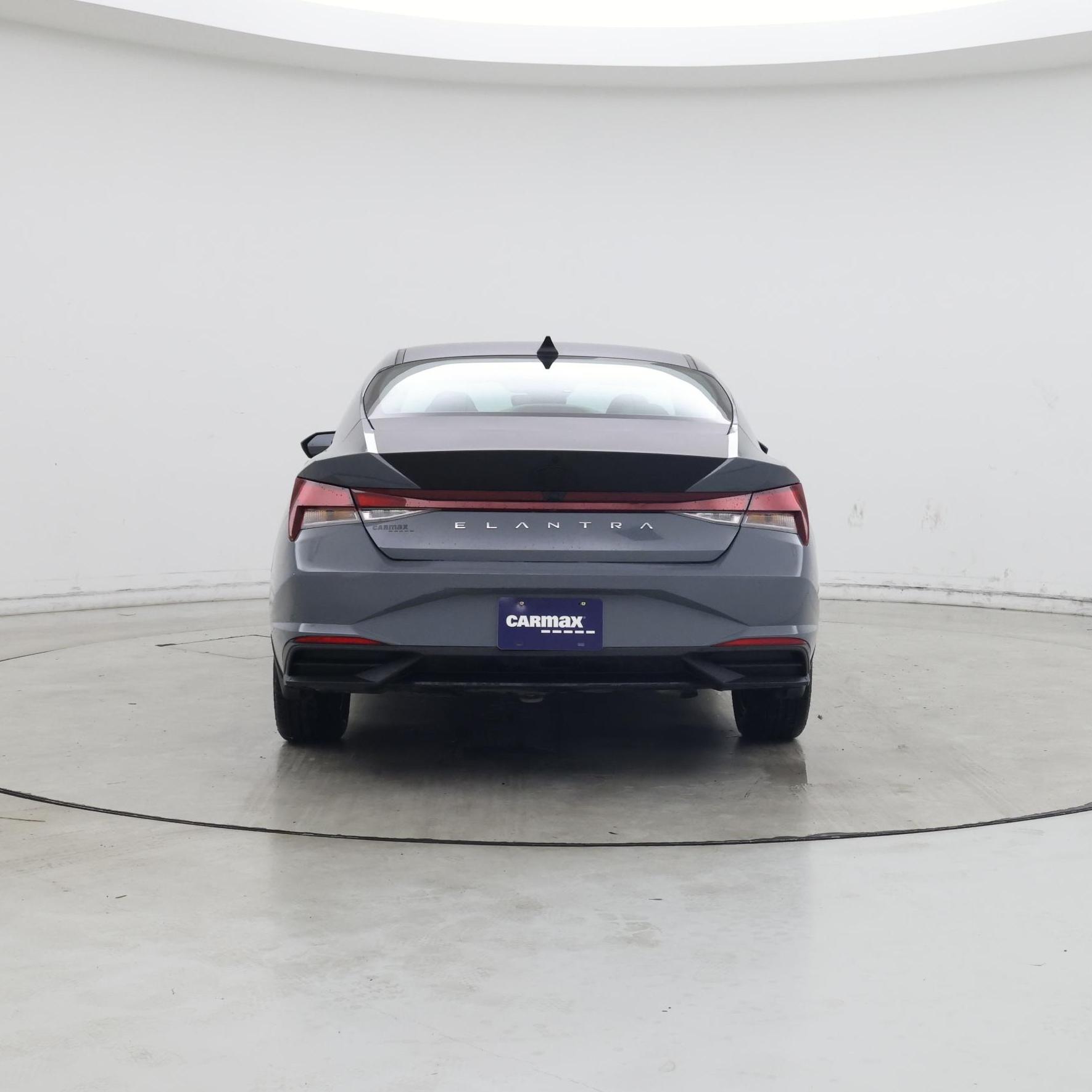 Thumbnail: 2022 Hyundai Elantra - 6
