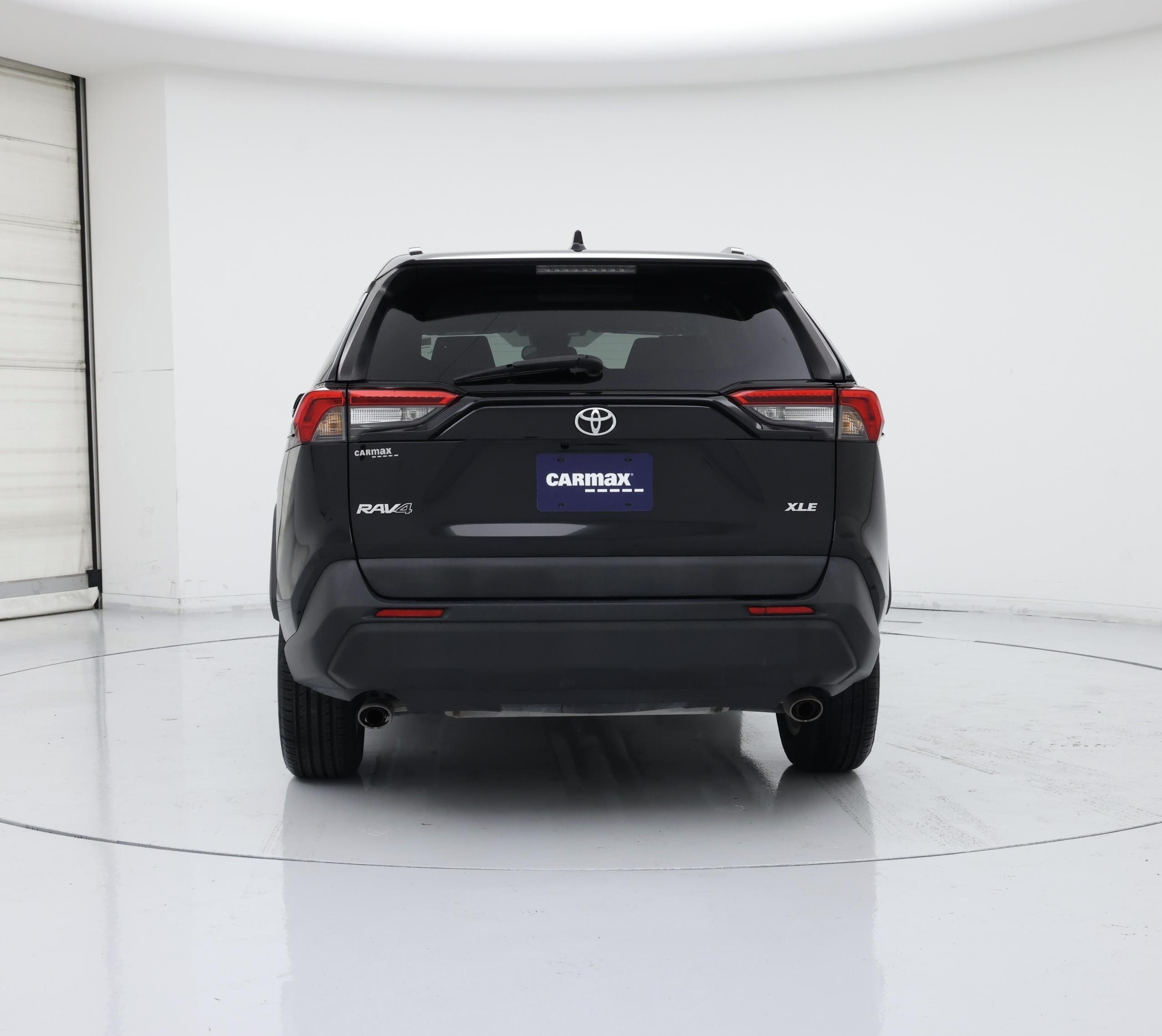 Thumbnail: 2021 Toyota RAV4 - 6