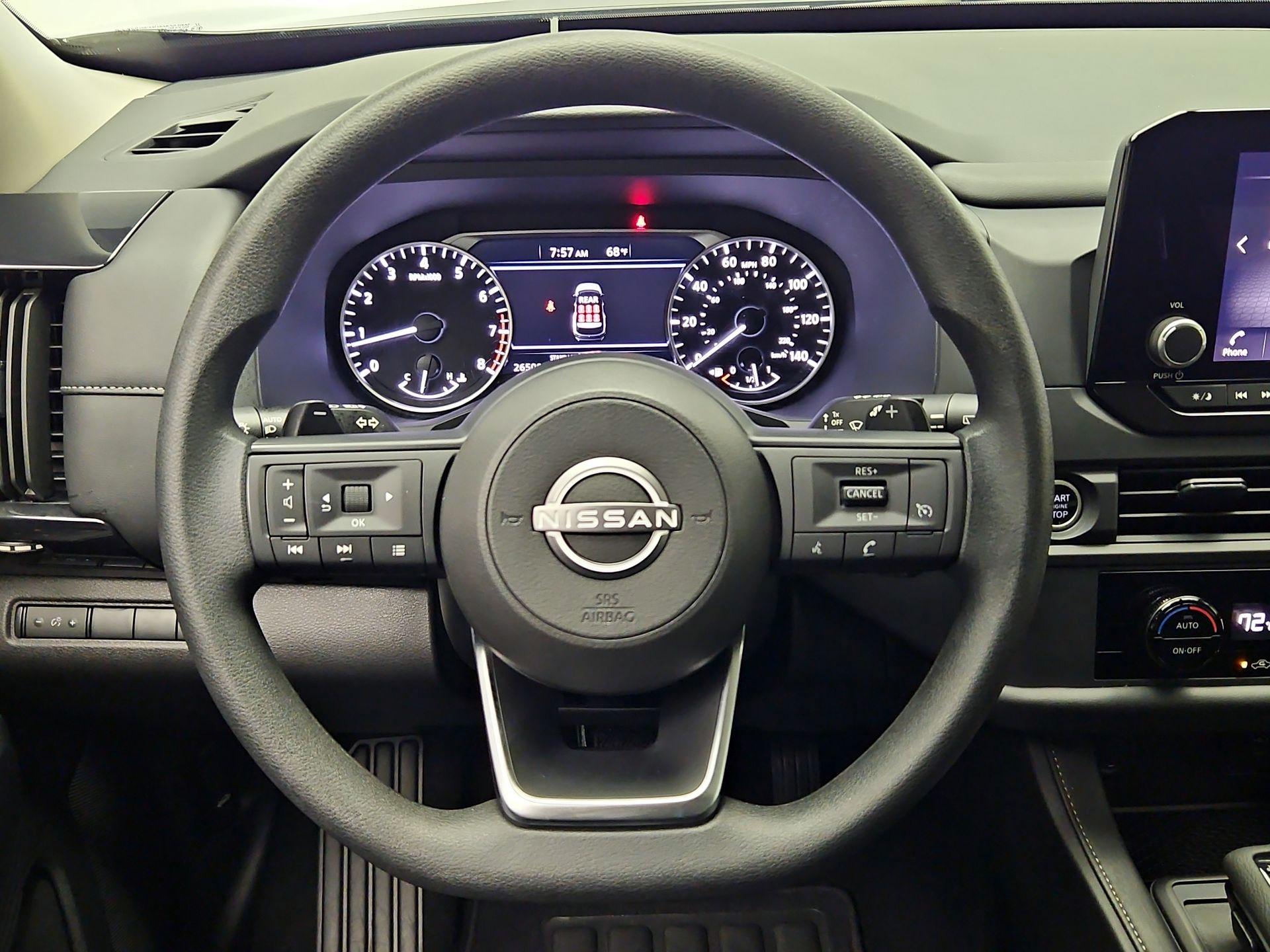Thumbnail: 2024 Nissan Pathfinder - 10