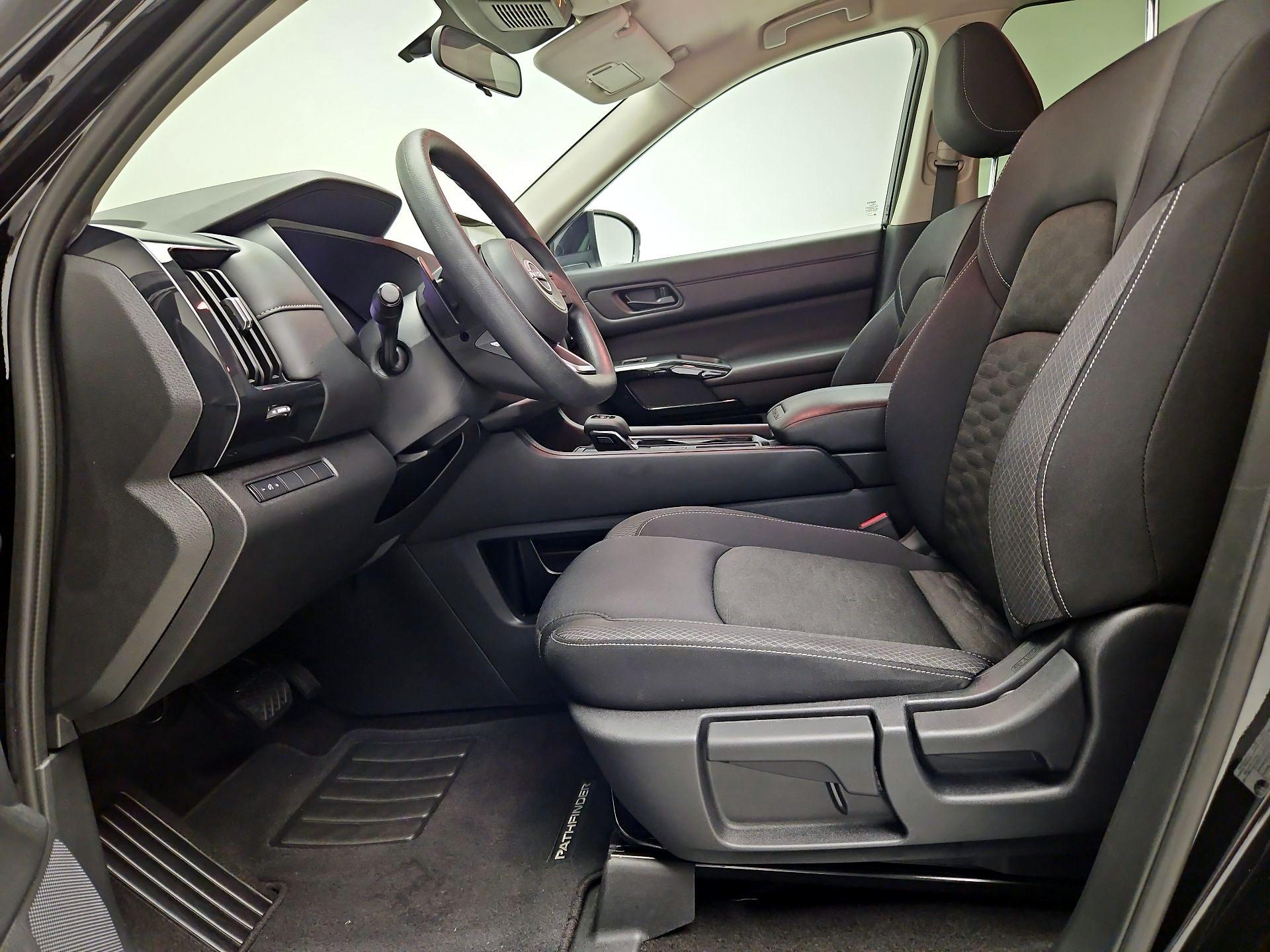 Thumbnail: 2024 Nissan Pathfinder - 11