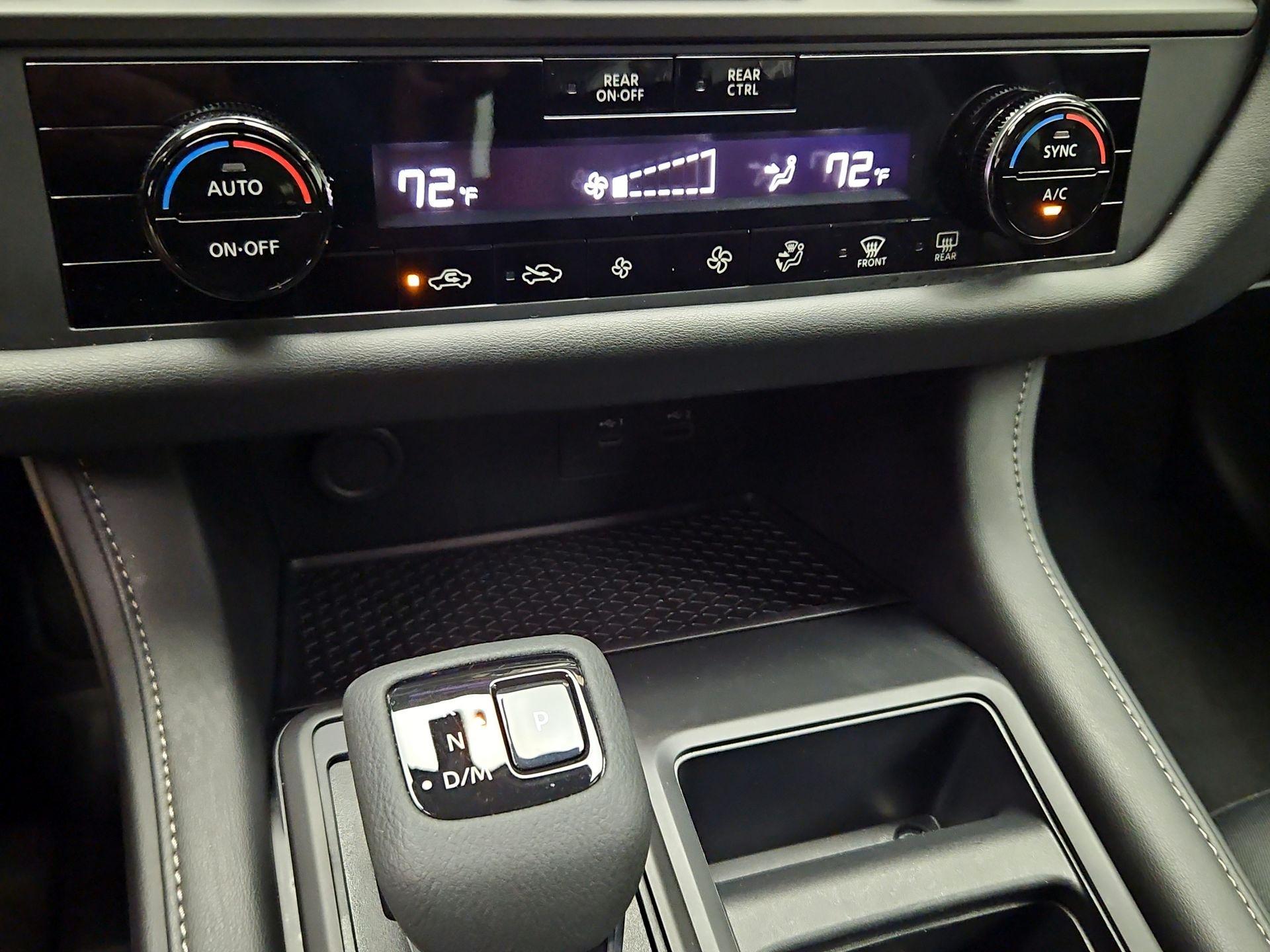 Thumbnail: 2024 Nissan Pathfinder - 16