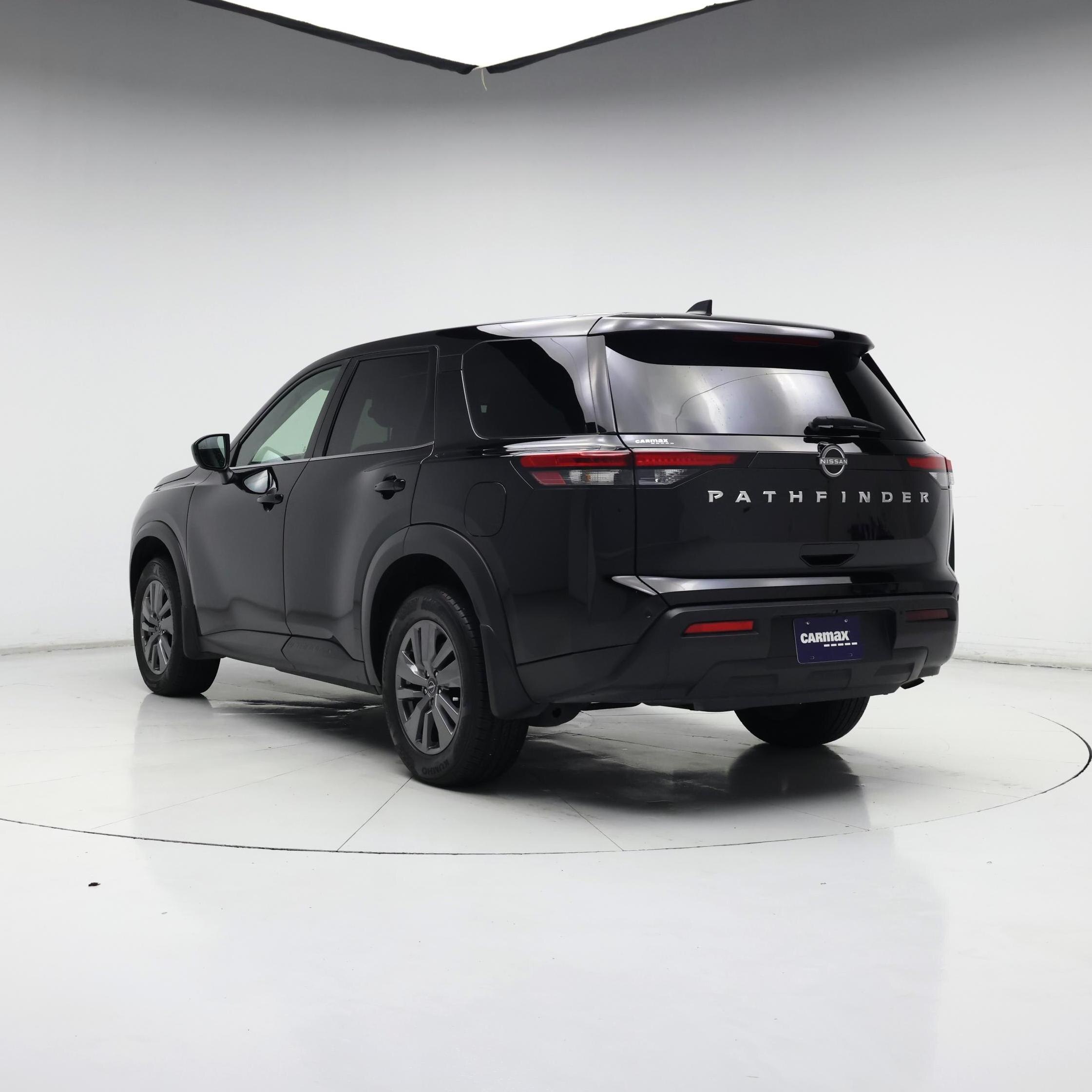 Thumbnail: 2024 Nissan Pathfinder - 2