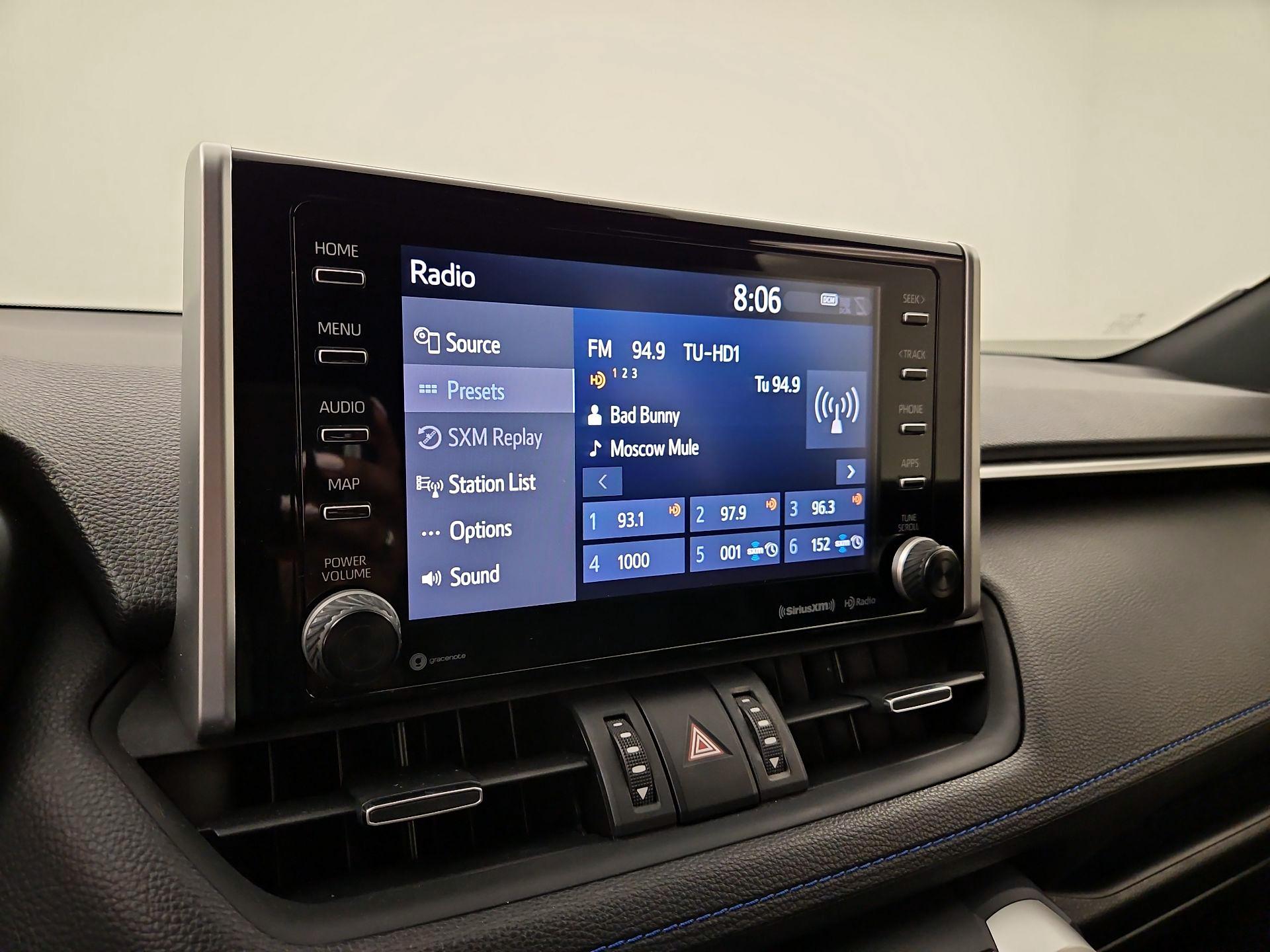 Thumbnail: 2019 Toyota RAV4 - 15