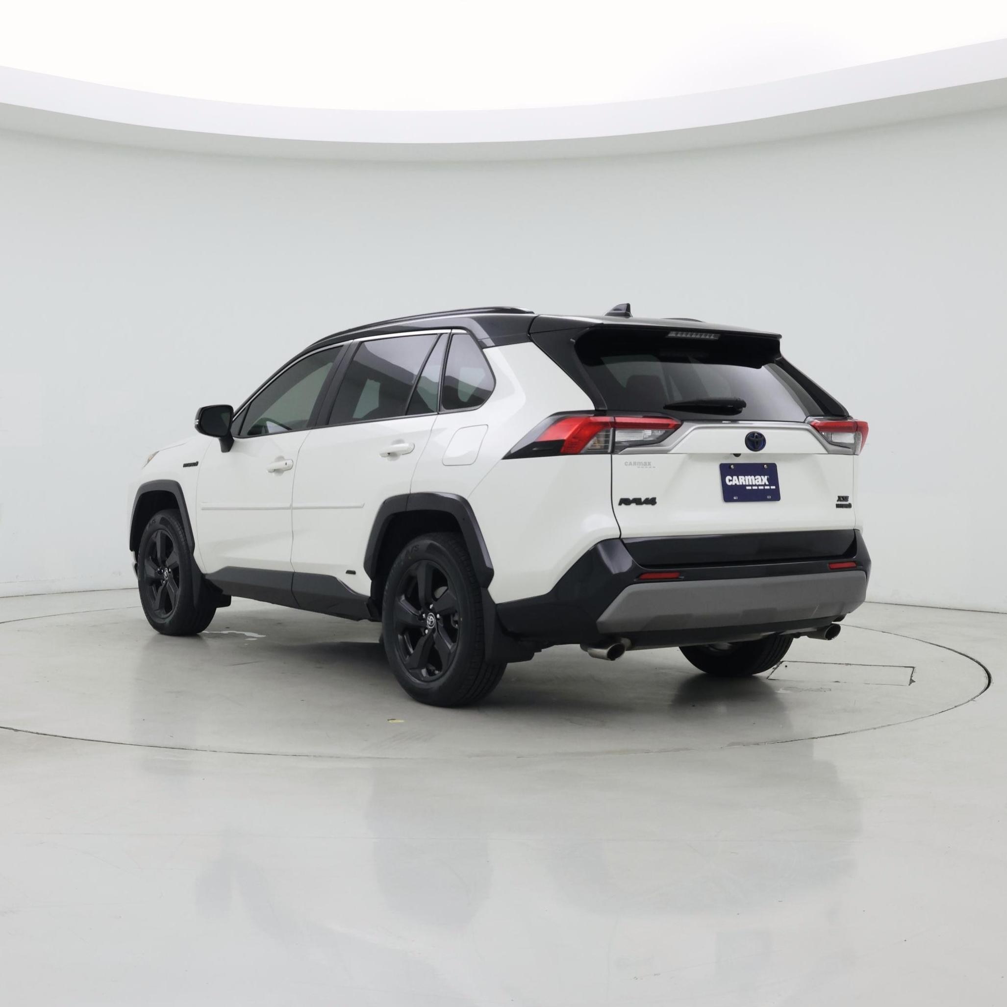 Thumbnail: 2019 Toyota RAV4 - 2