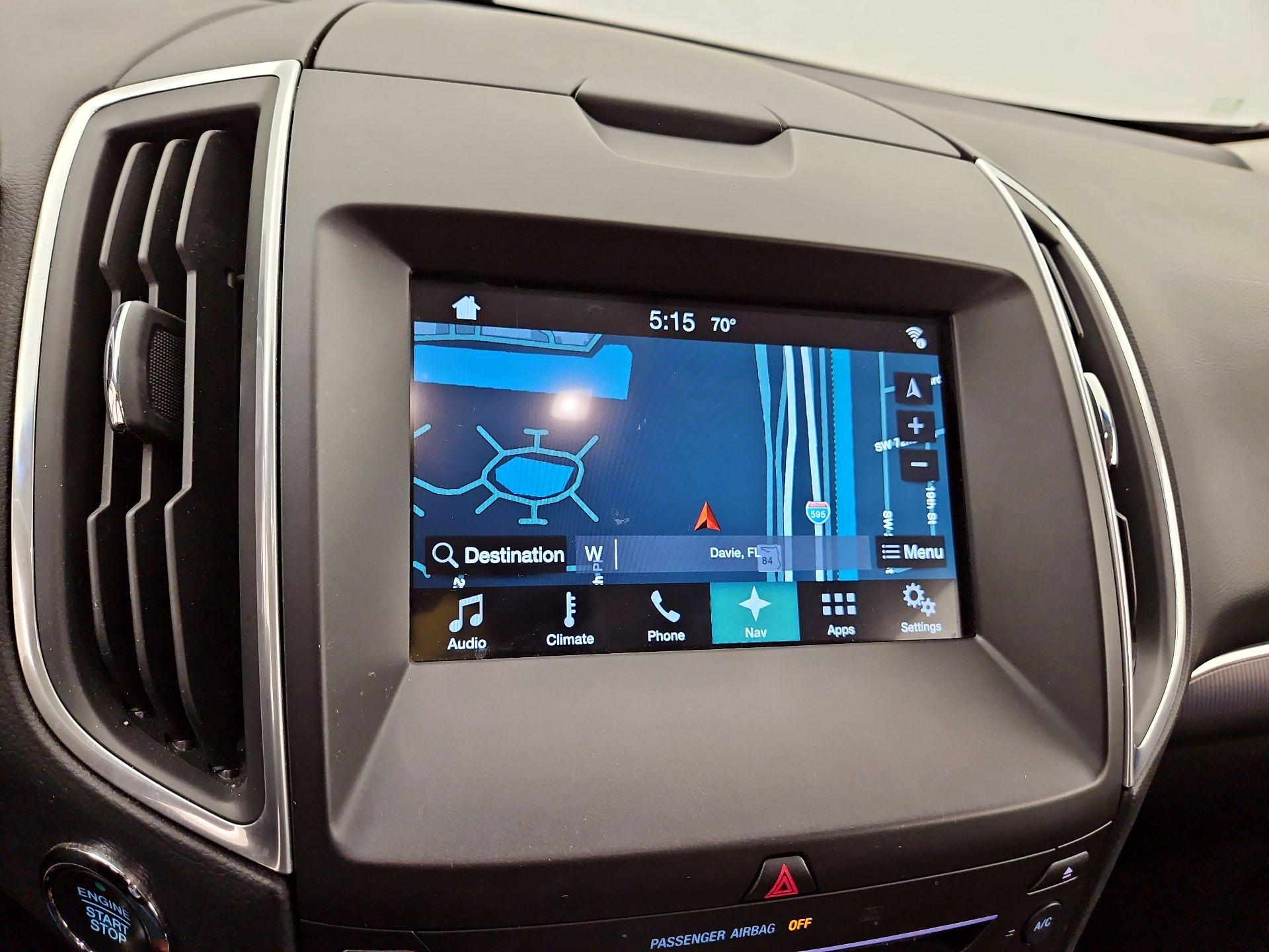 Thumbnail: 2016 Ford Edge - 14