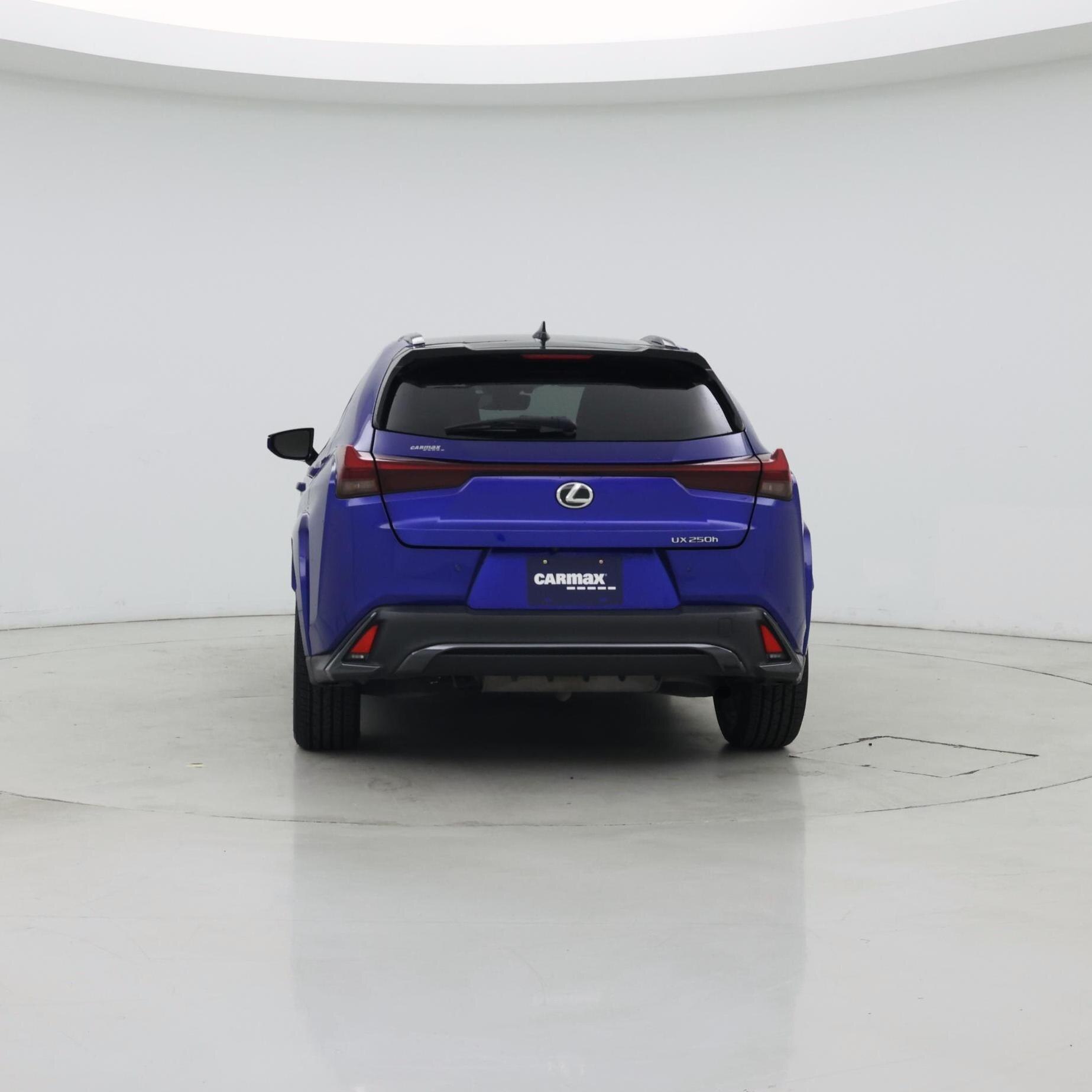 Thumbnail: 2023 Lexus UX - 6