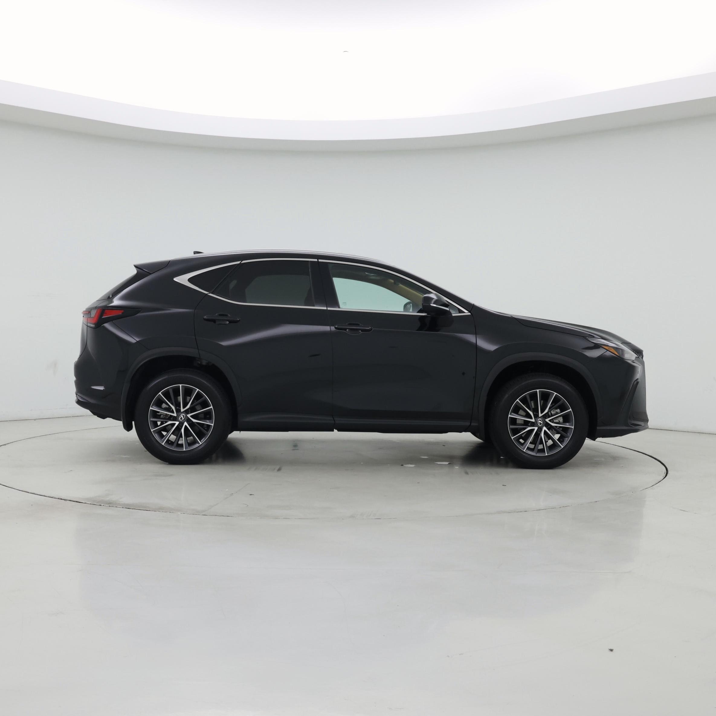 Thumbnail: 2025 Lexus NX - 7