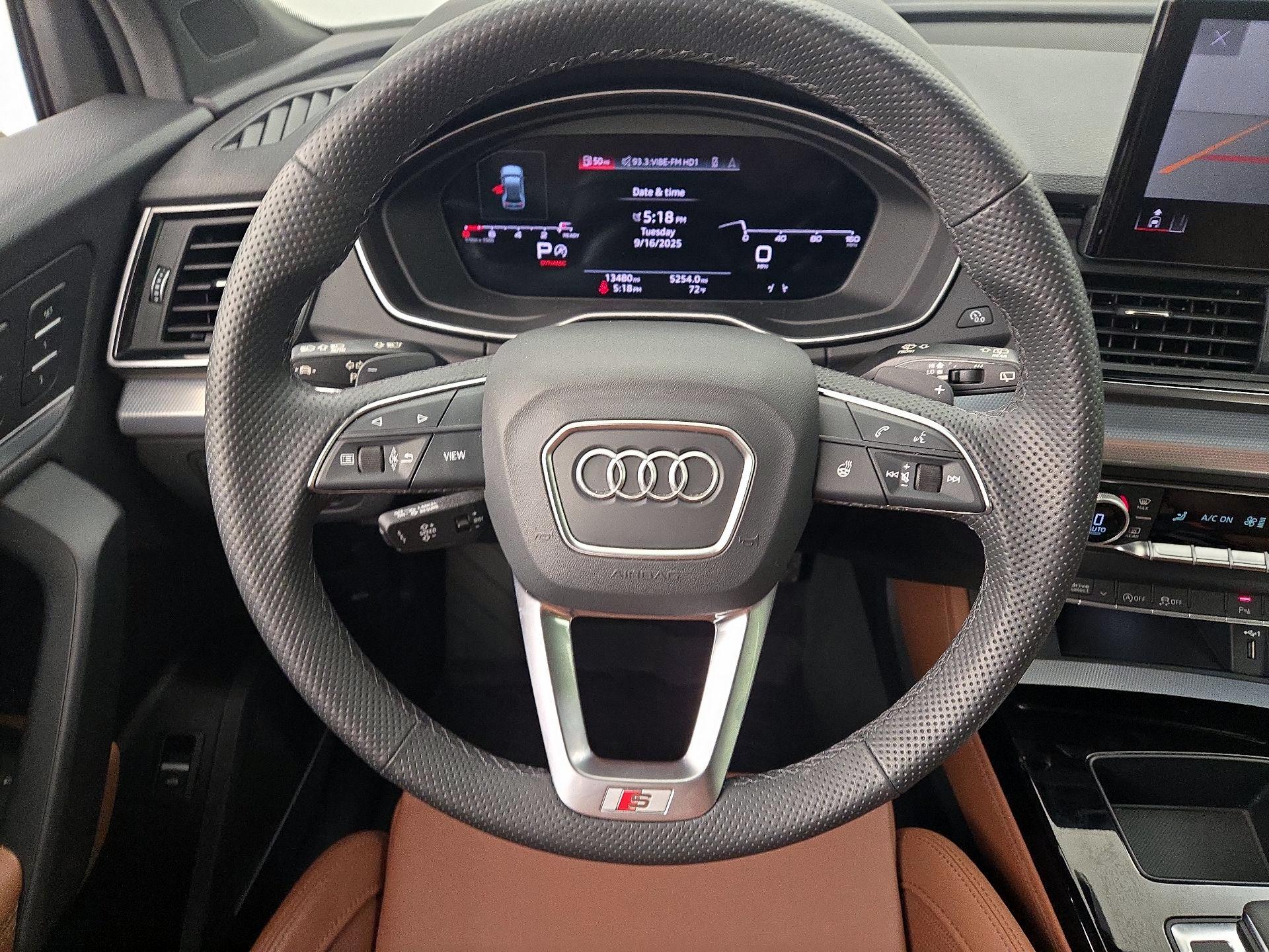 Thumbnail: 2024 Audi Q5 - 10