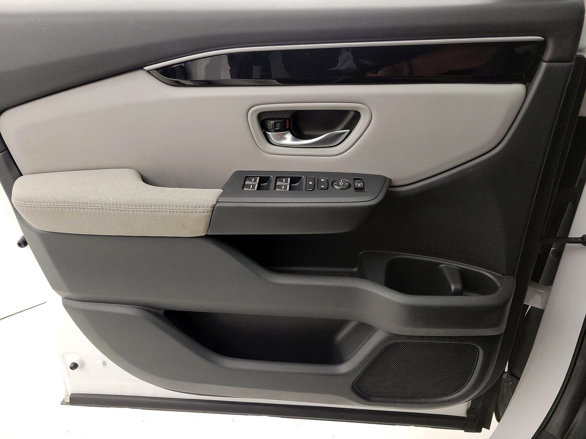 Thumbnail: 2024 Honda Pilot - 12
