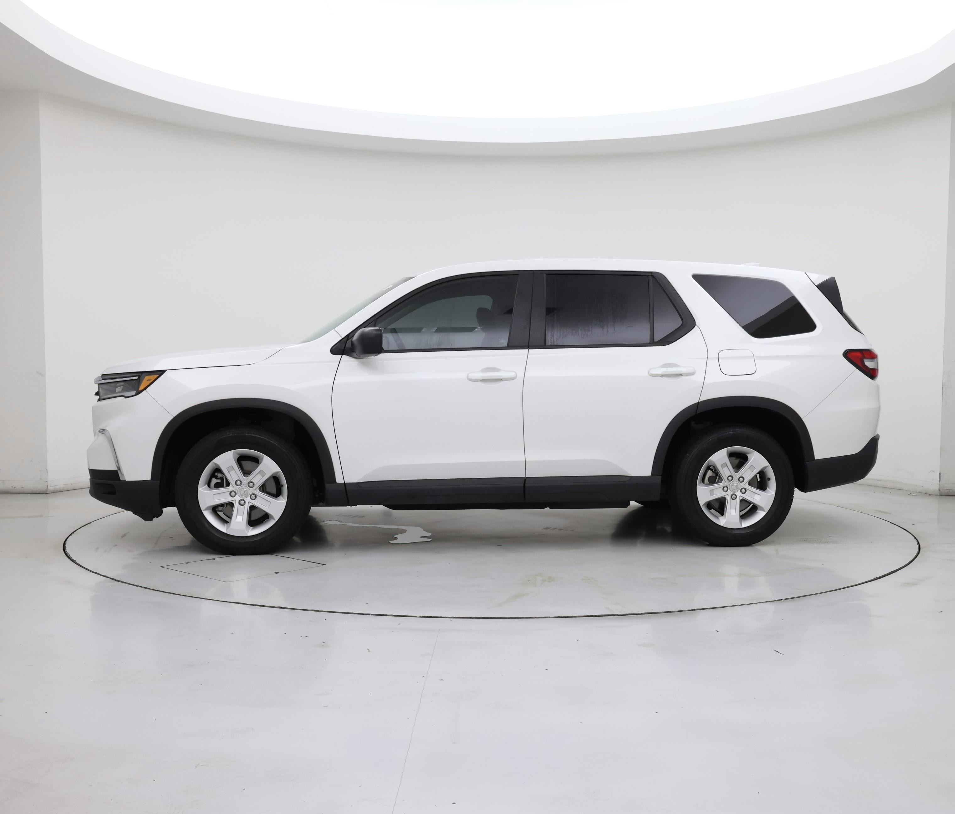 Thumbnail: 2024 Honda Pilot - 3