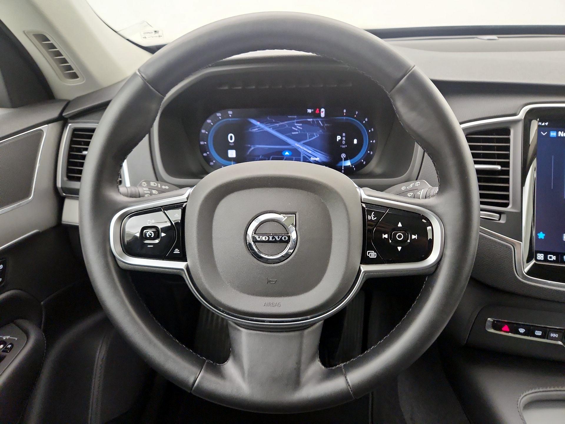 Thumbnail: 2025 Volvo XC90 - 10