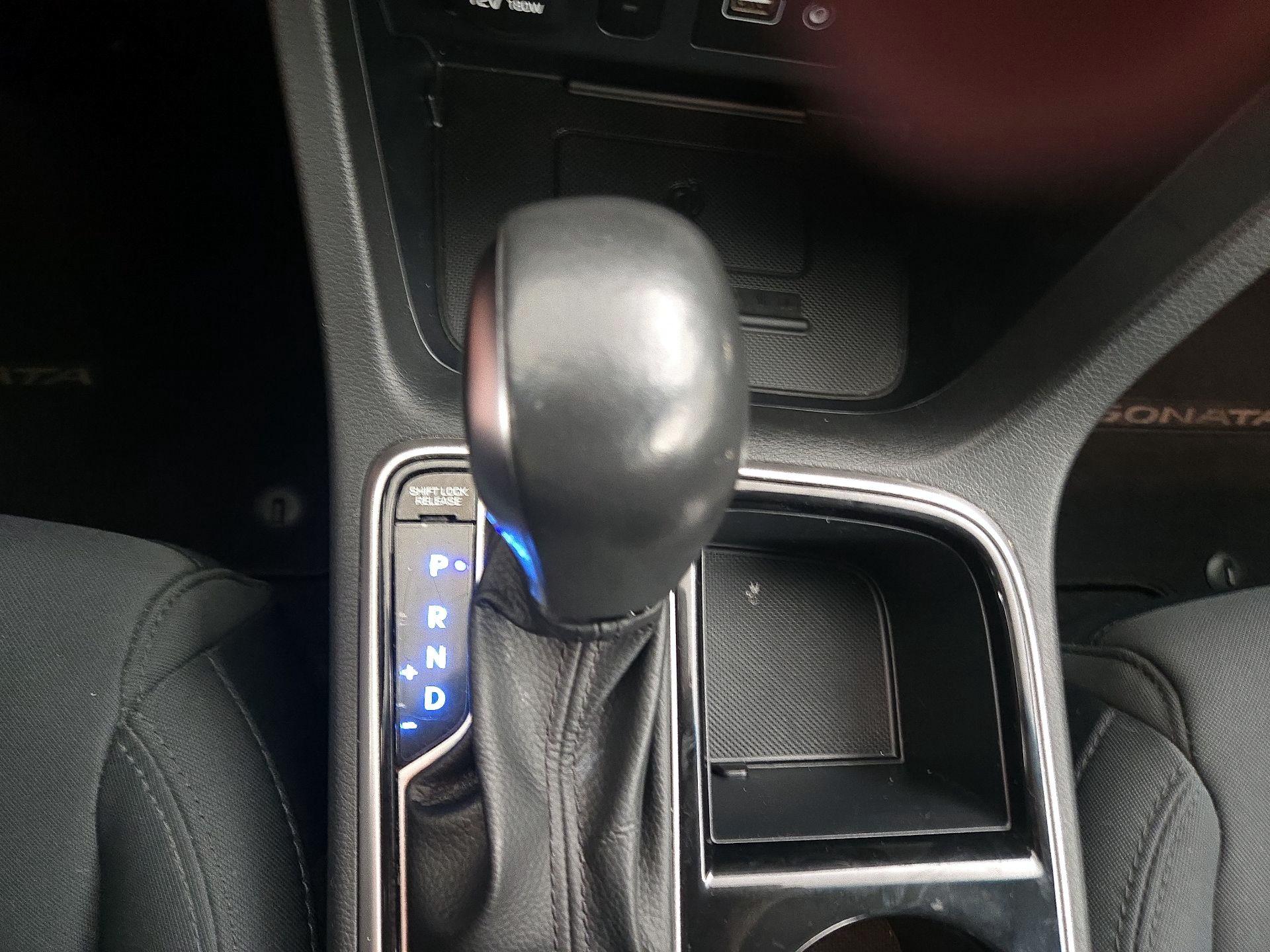 Thumbnail: 2019 Hyundai Sonata - 15