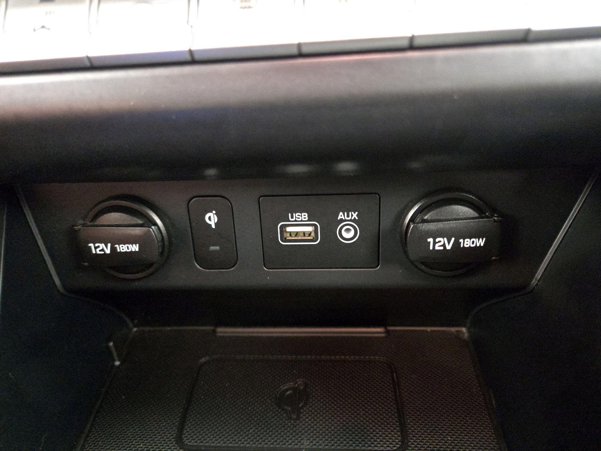 Thumbnail: 2019 Hyundai Sonata - 16