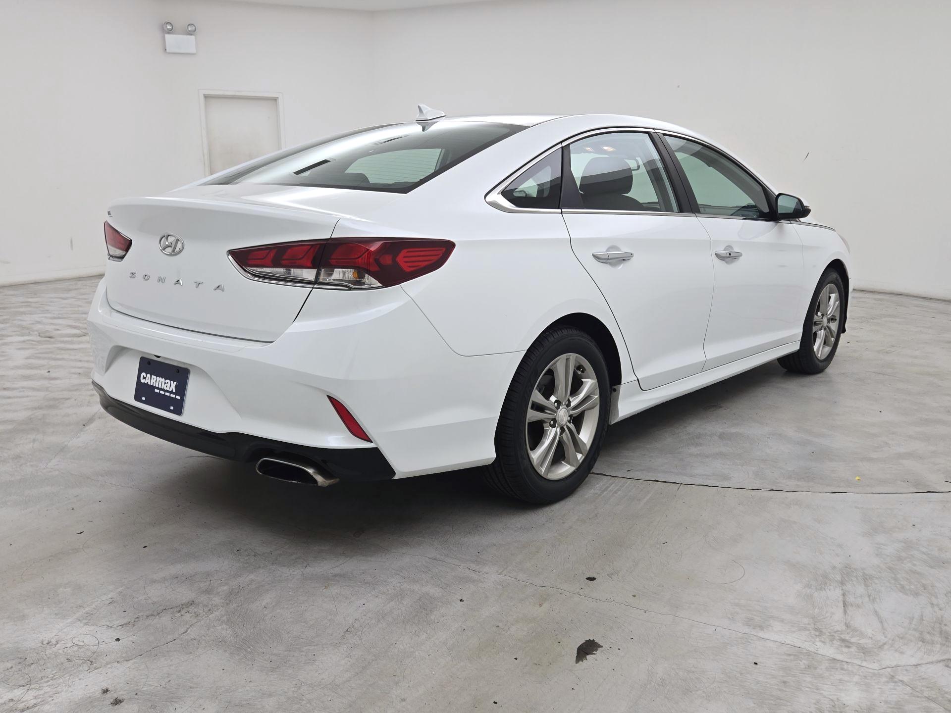 Thumbnail: 2019 Hyundai Sonata - 5