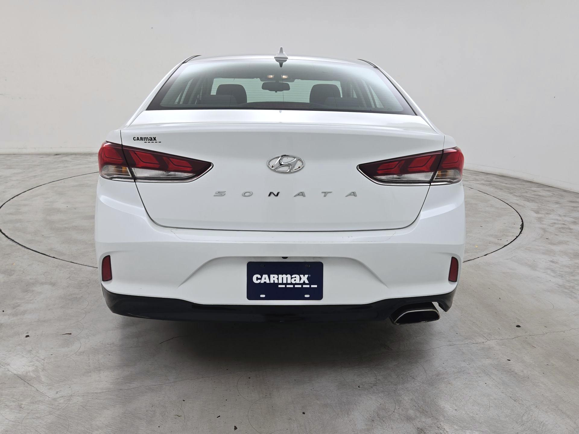 Thumbnail: 2019 Hyundai Sonata - 6
