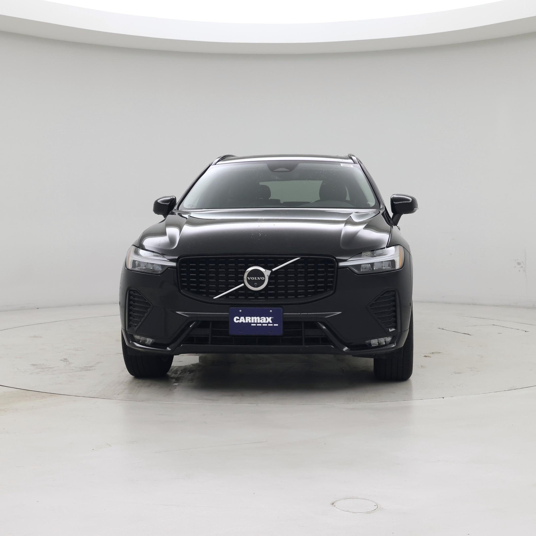 Thumbnail: 2025 Volvo XC60 - 5
