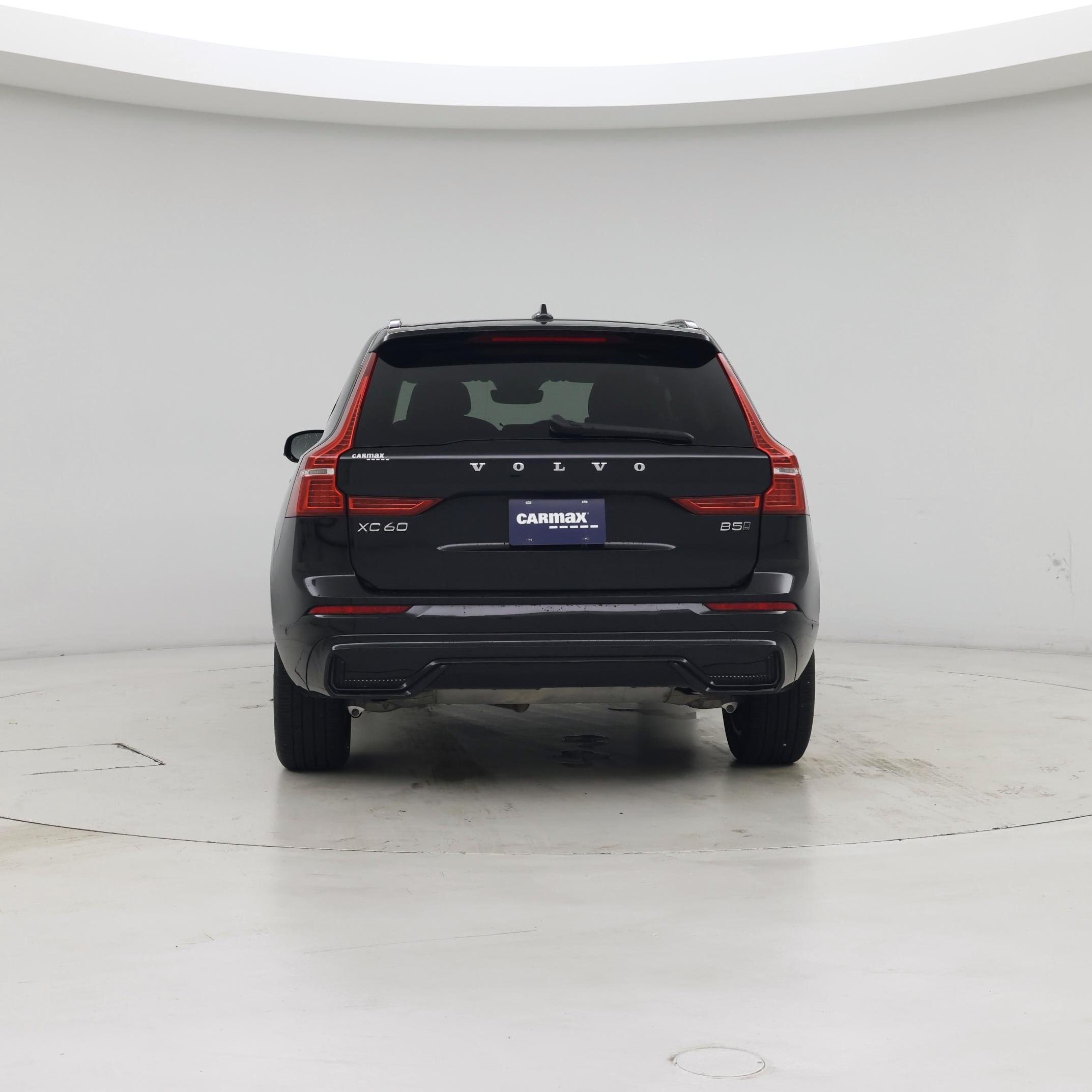 Thumbnail: 2025 Volvo XC60 - 6