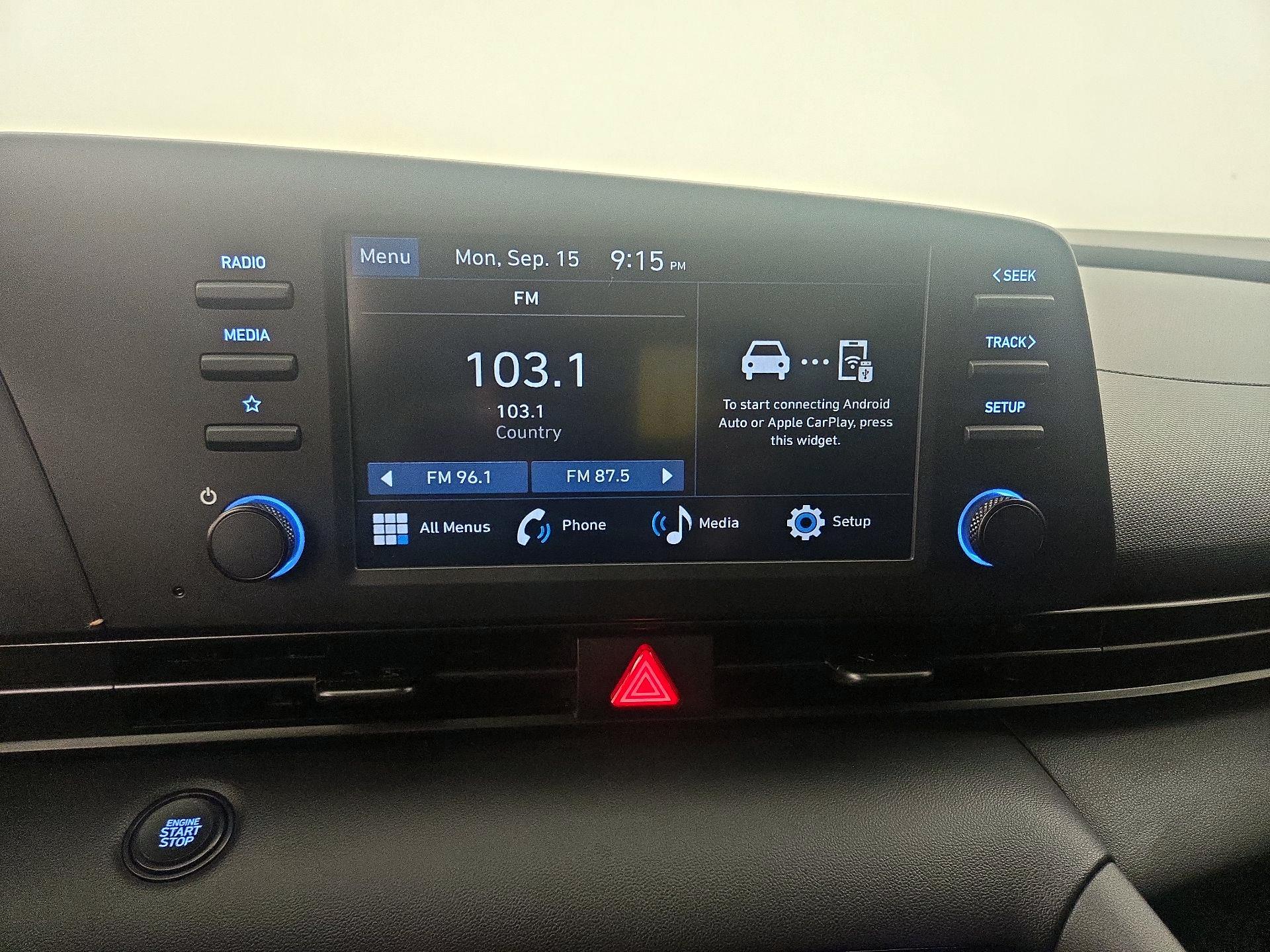 Thumbnail: 2025 Hyundai Elantra - 15