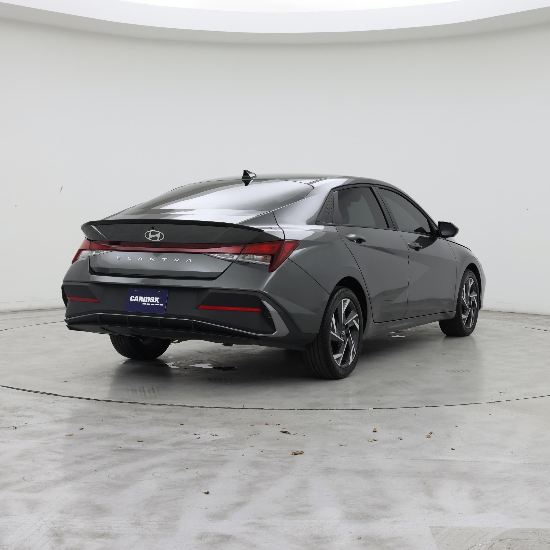 Thumbnail: 2025 Hyundai Elantra - 8