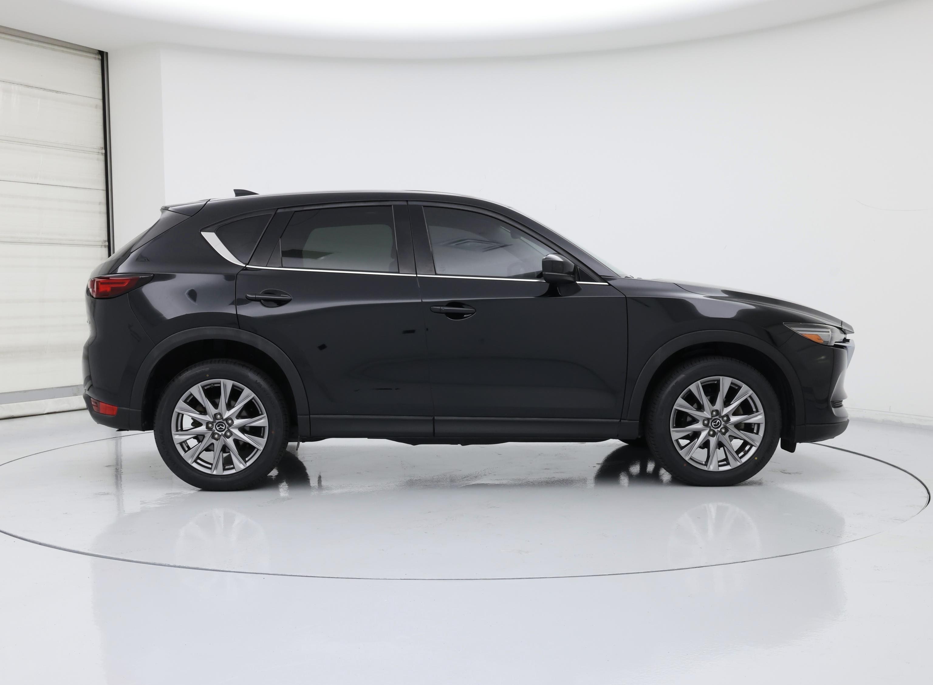 Thumbnail: 2020 Mazda CX-5 - 7