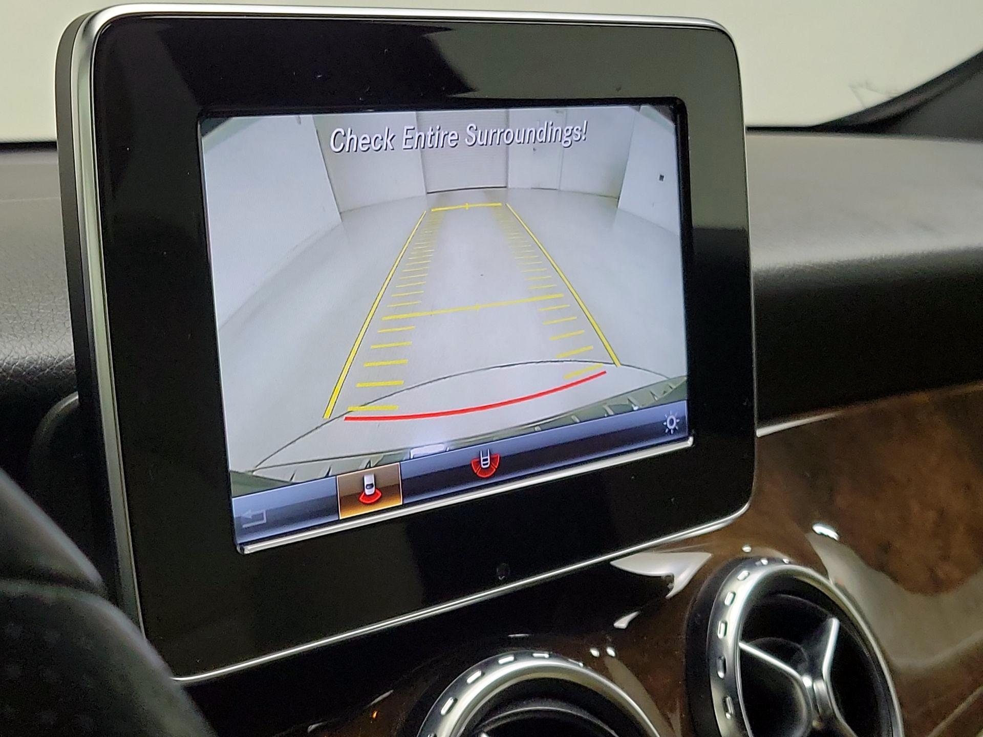 Thumbnail: 2016 Mercedes-Benz GLA - 14