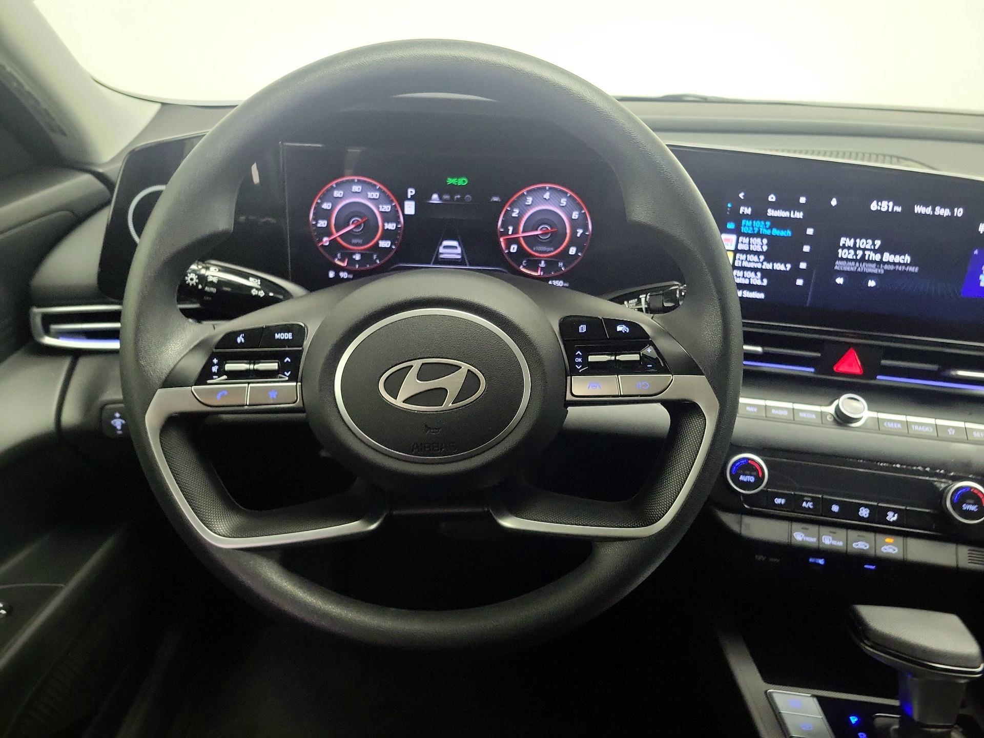 Thumbnail: 2024 Hyundai Elantra - 10