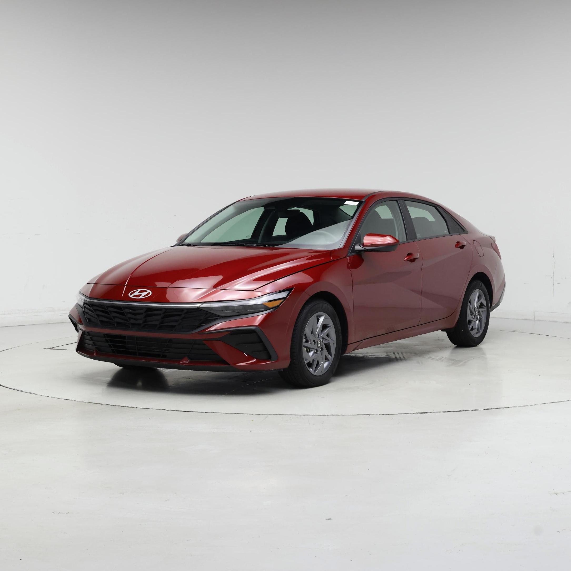 Thumbnail: 2024 Hyundai Elantra - 4