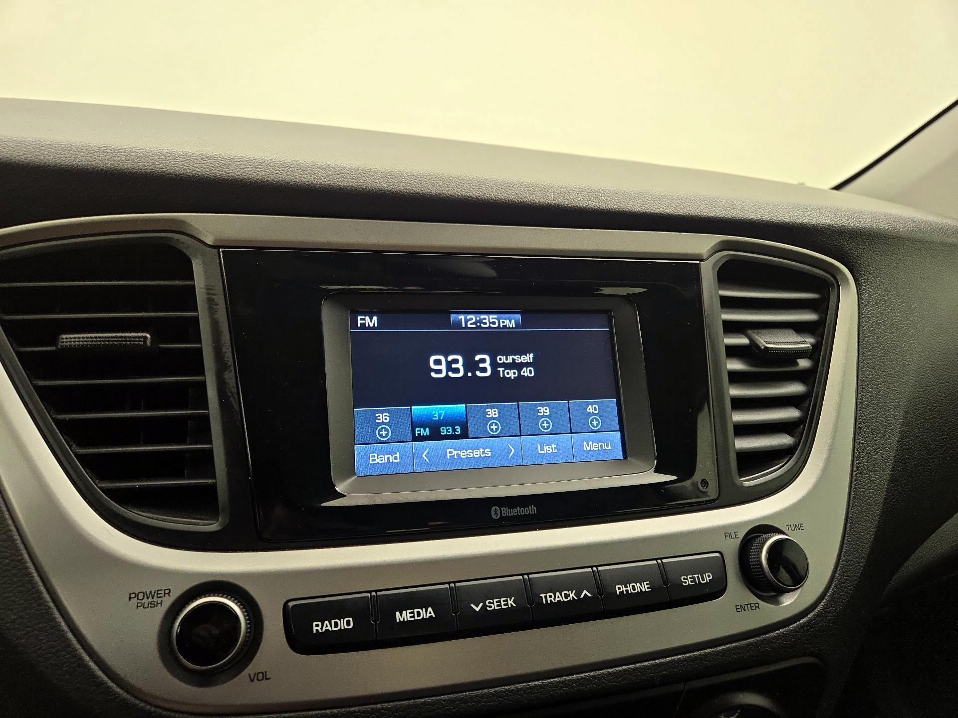 Thumbnail: 2020 Hyundai Accent - 15