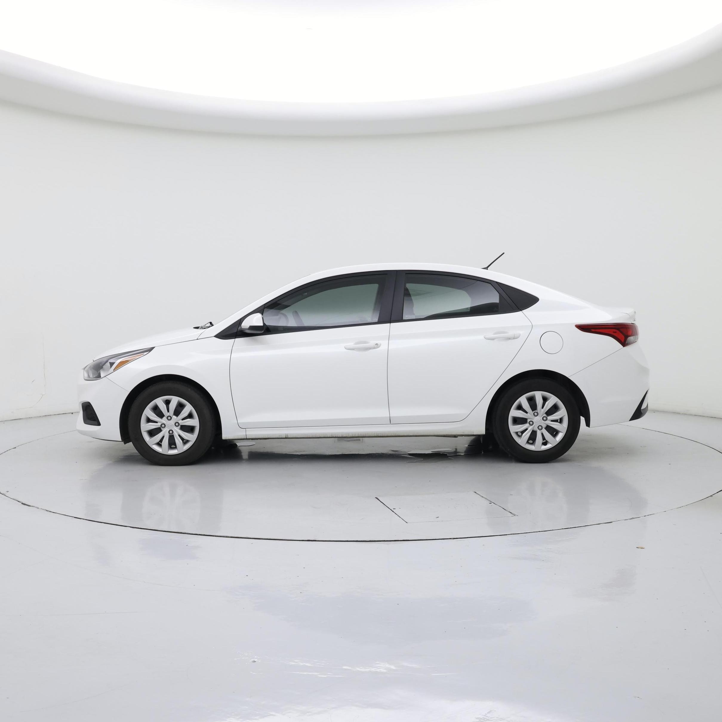 Thumbnail: 2020 Hyundai Accent - 3