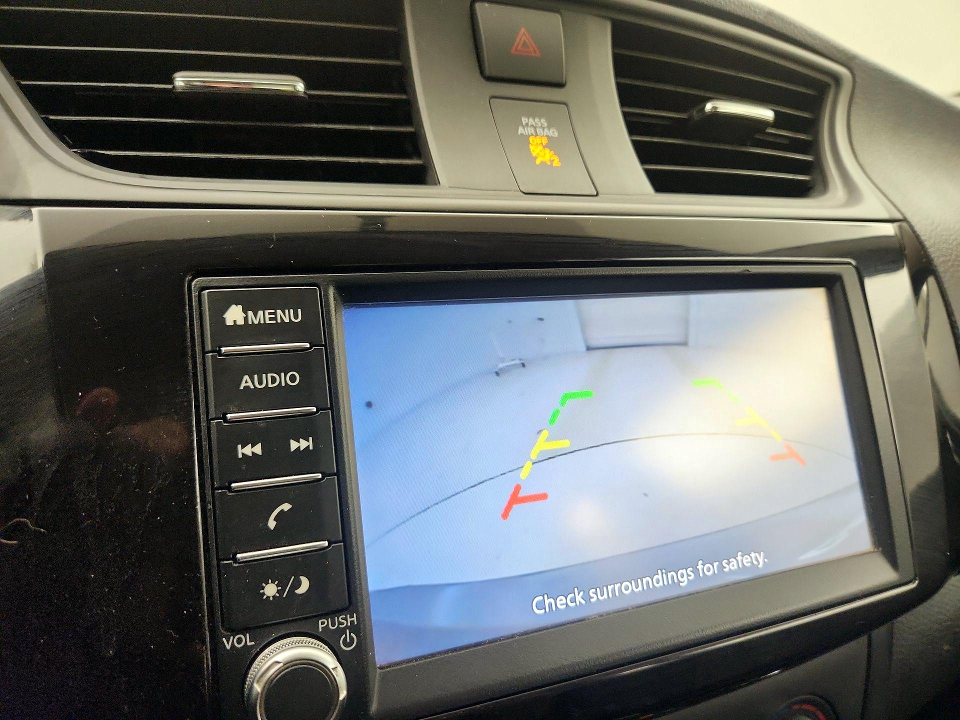 Thumbnail: 2019 Nissan Sentra - 14
